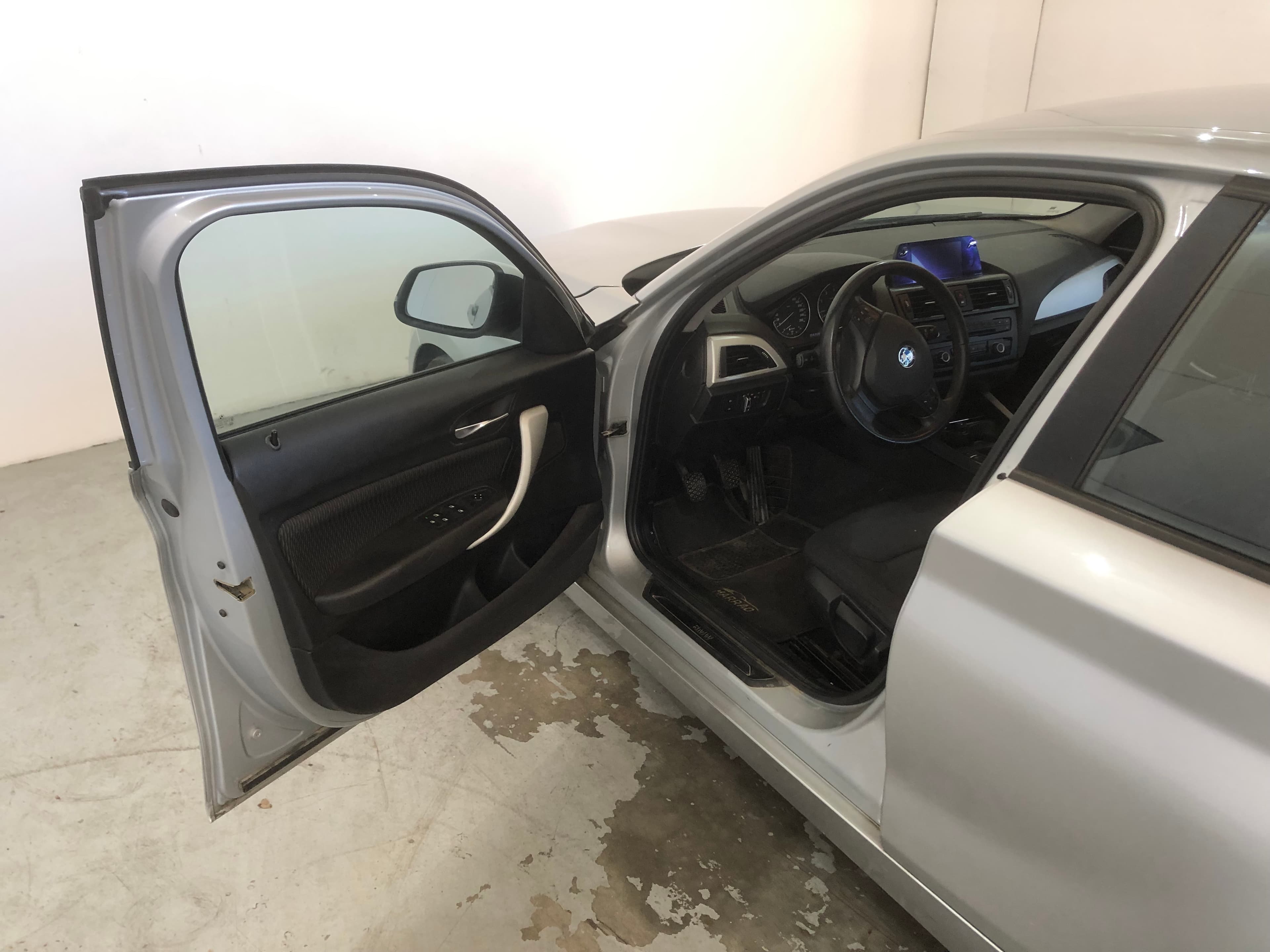 BMW 116D · Ano 2012 — imagen 20
