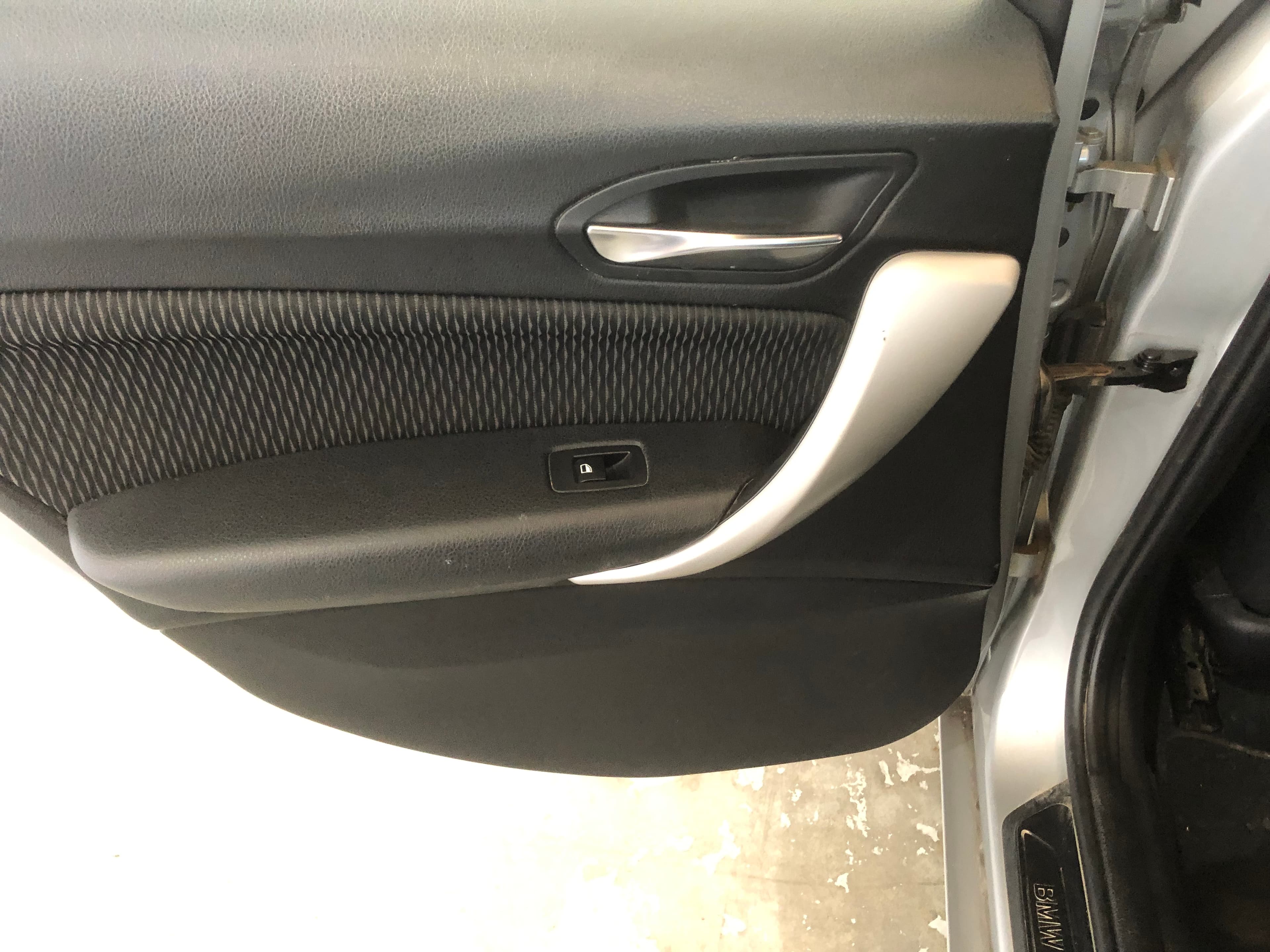 BMW 116D · Ano 2012 — imagen 16
