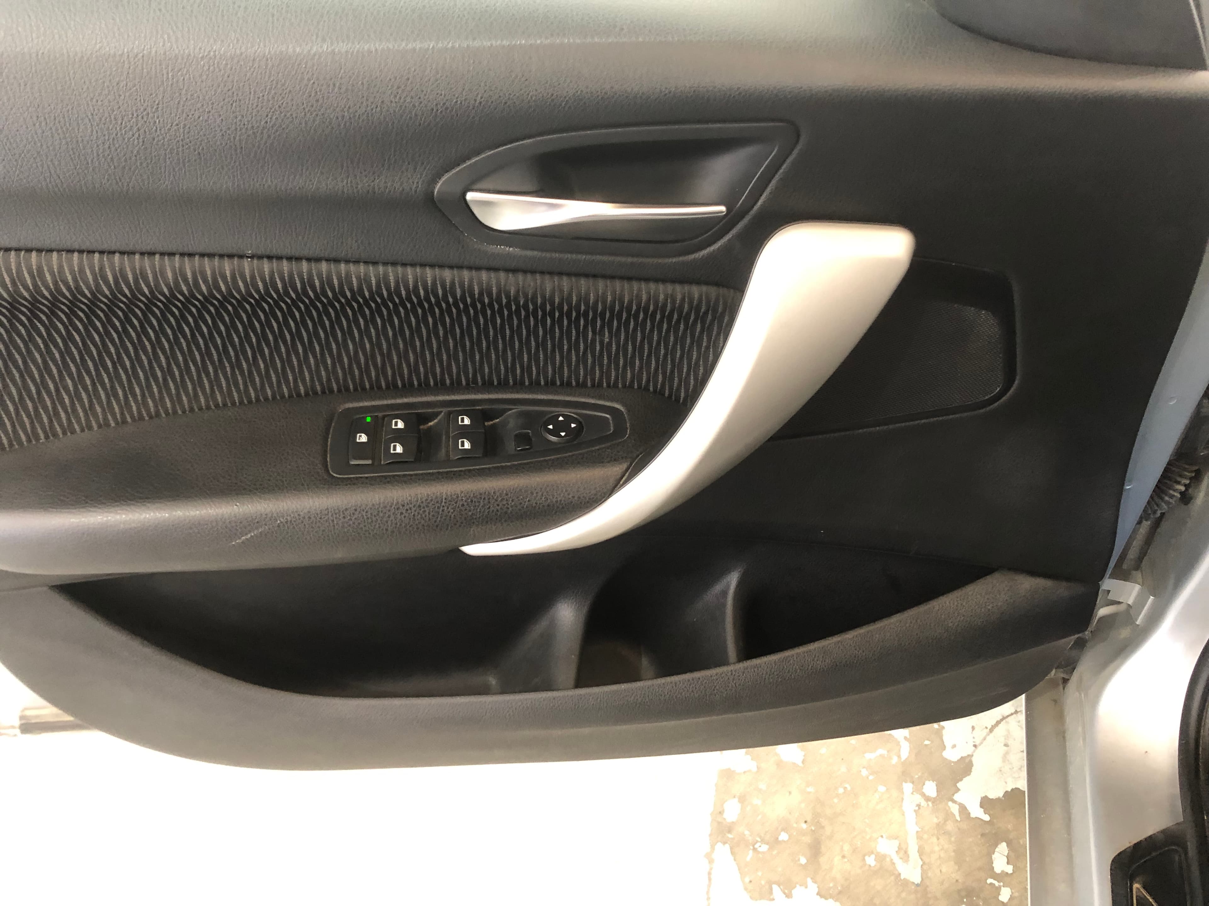 BMW 116D · Ano 2012 — imagen 21
