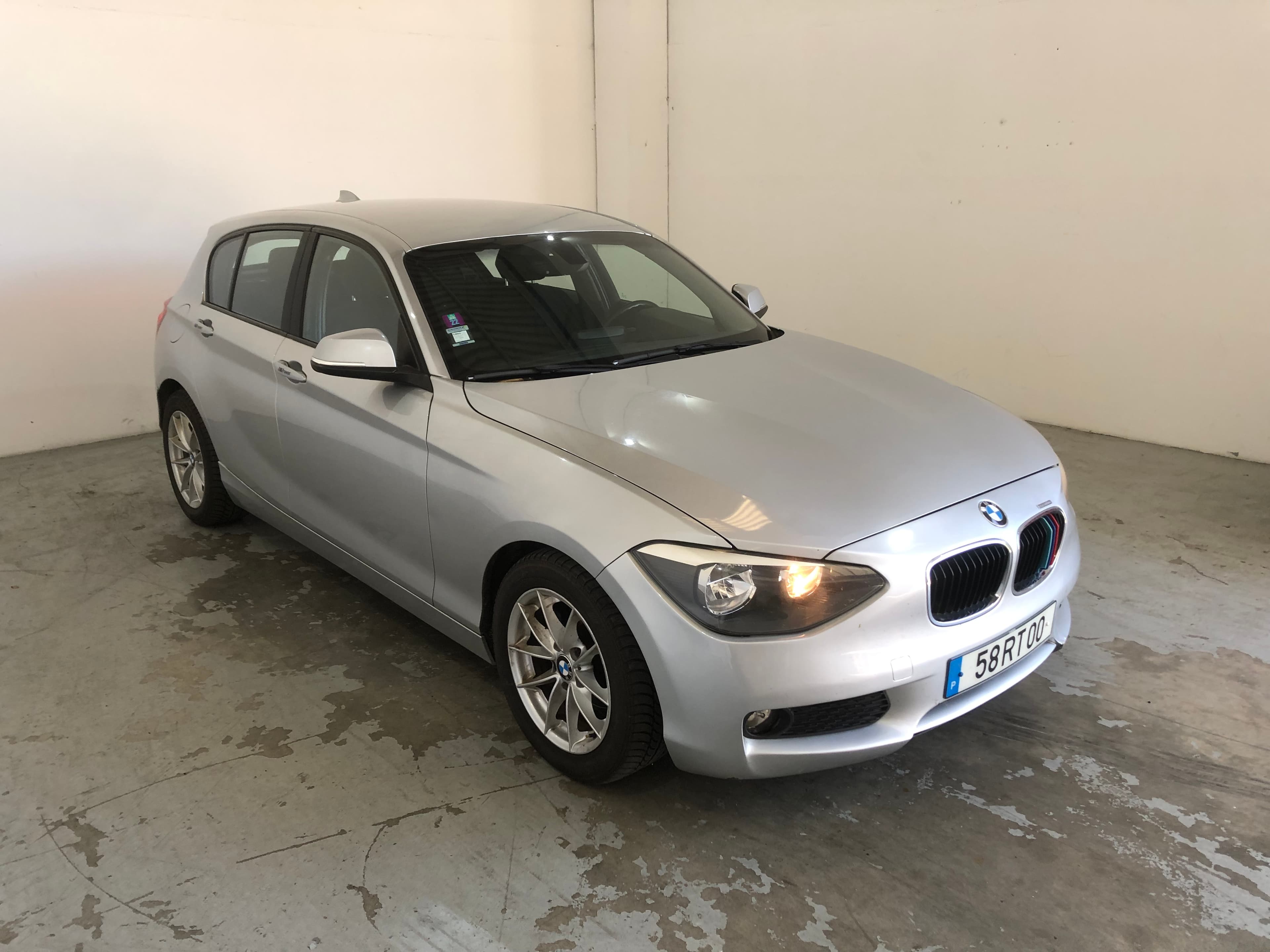 BMW 116D · Ano 2012 — imagen 1