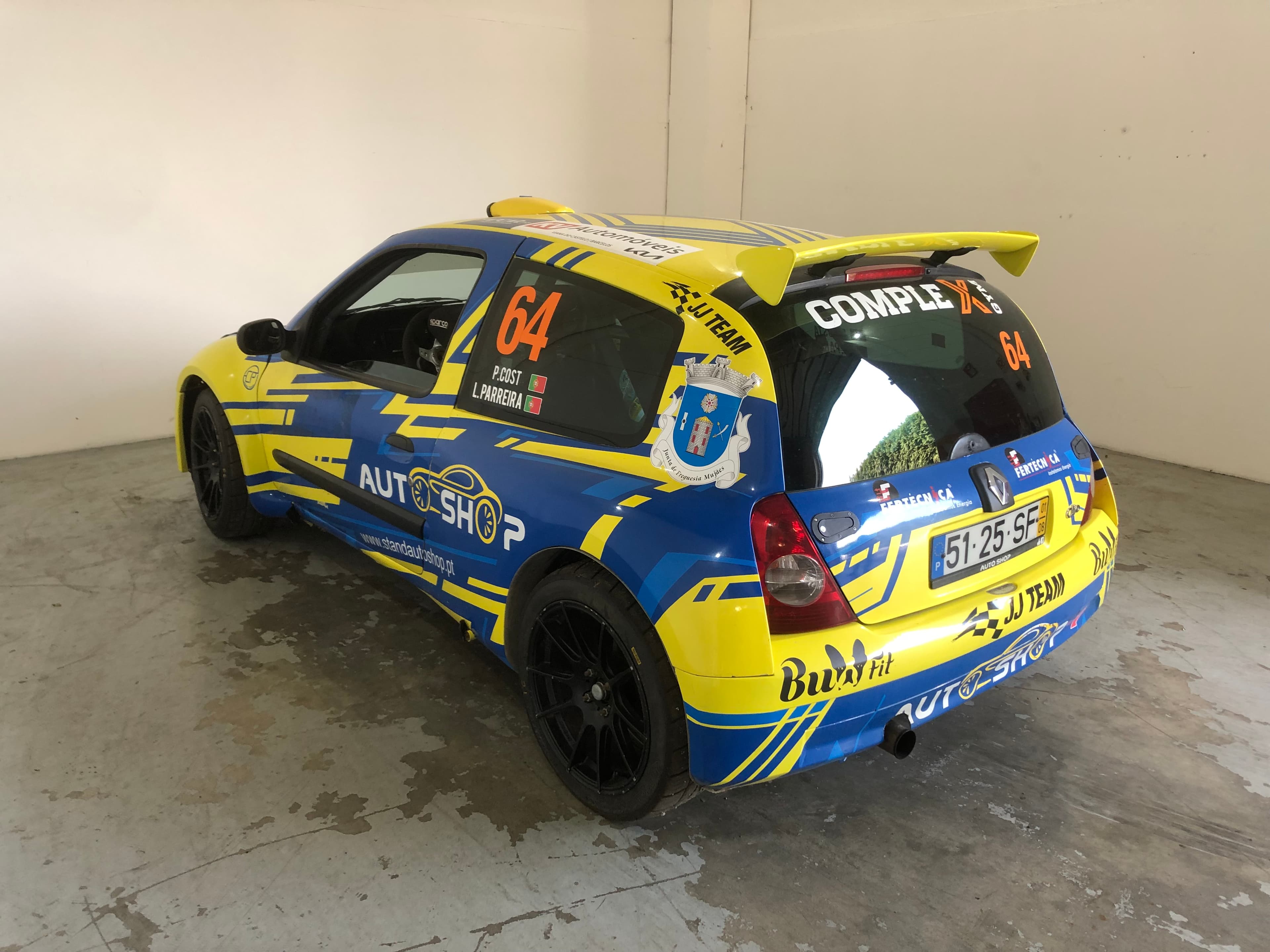 Renault Clio · Ano 2001 — image 5