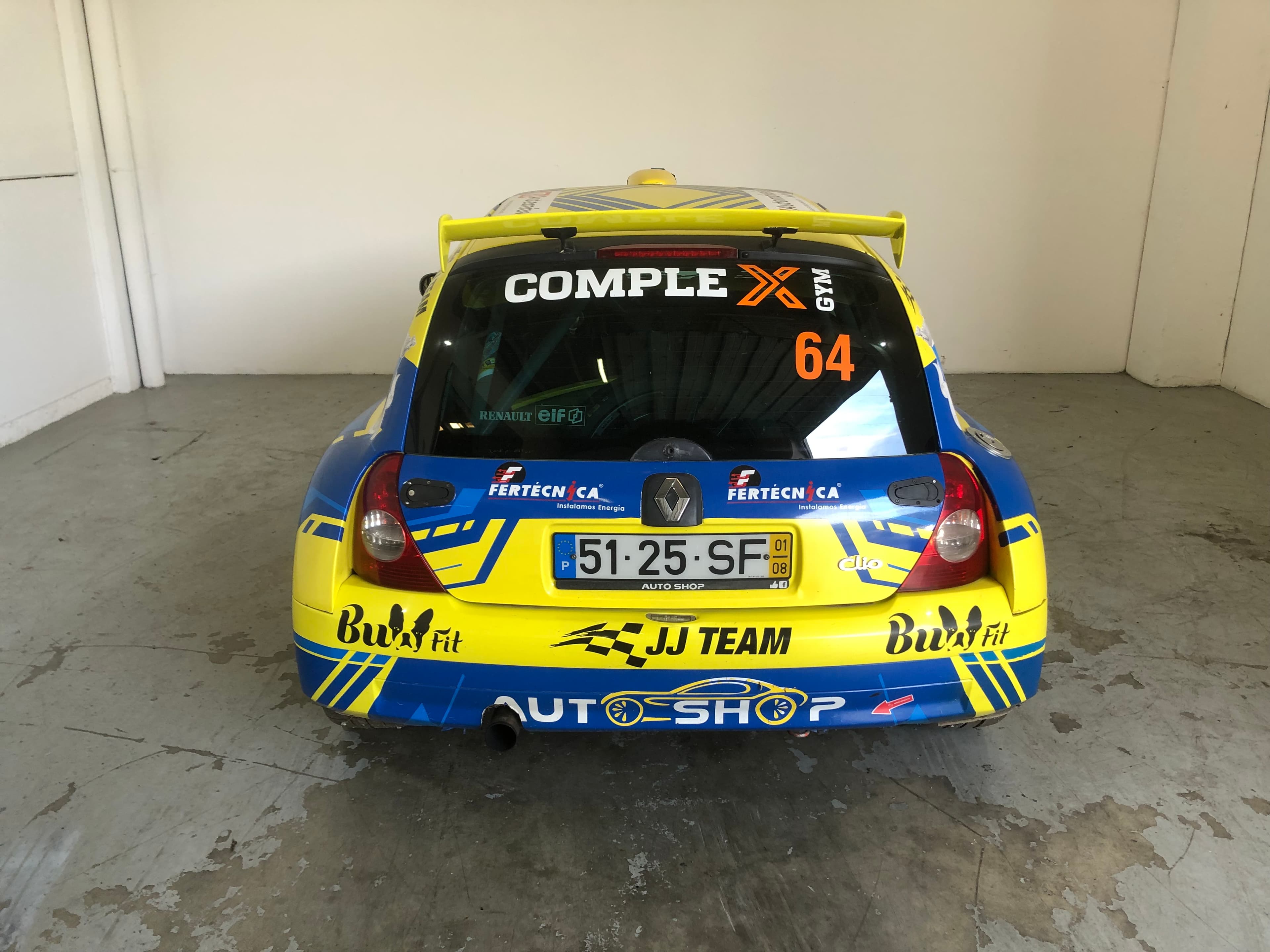 Renault Clio · Ano 2001 — image 4