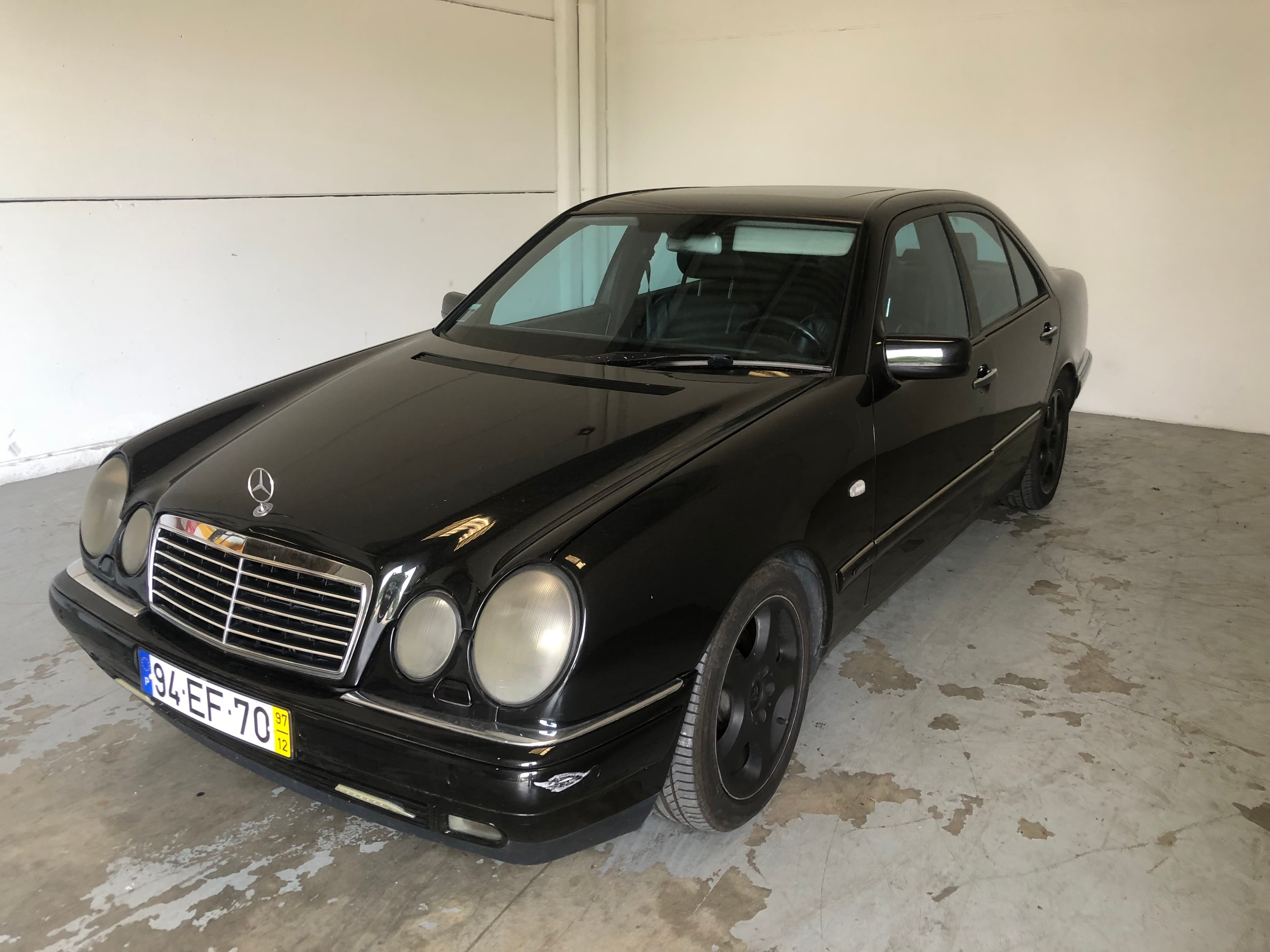 Mercedes-Benz E300 · Ano 1997 — imagen 1