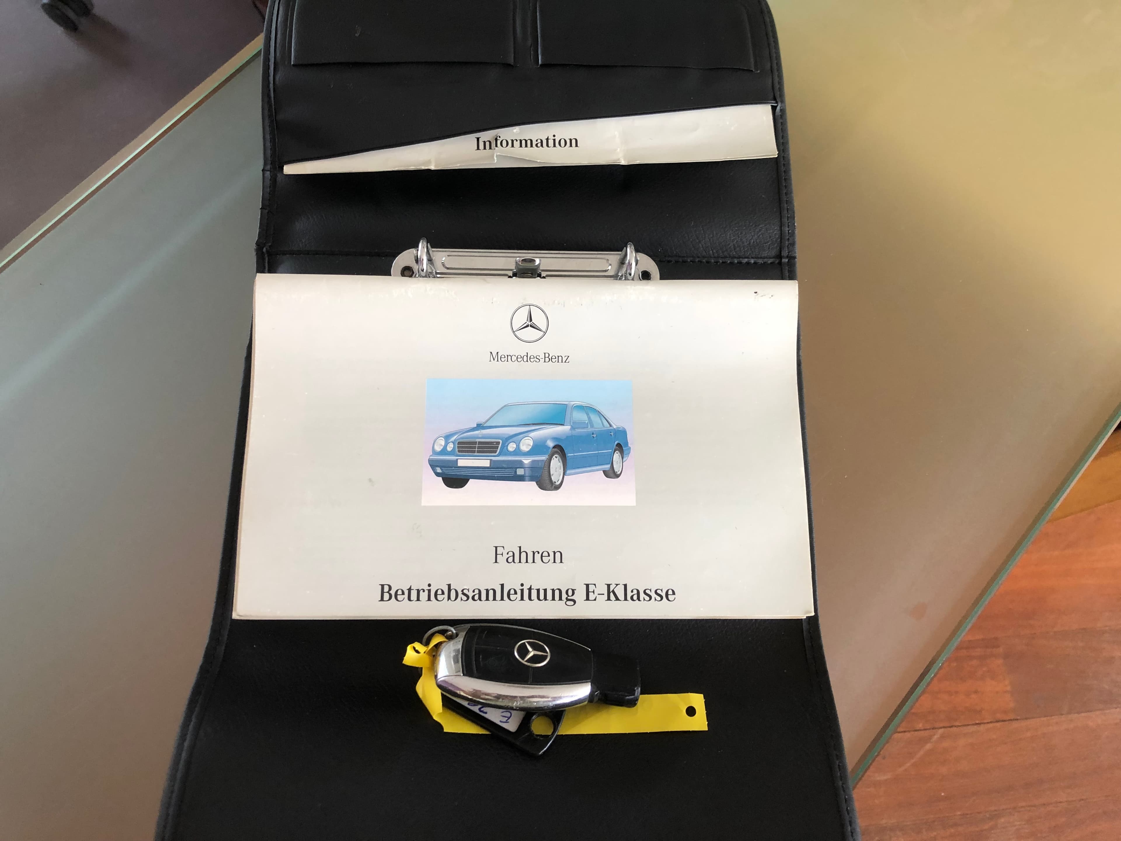 Mercedes-Benz E300 · Ano 1997 — imagen 35