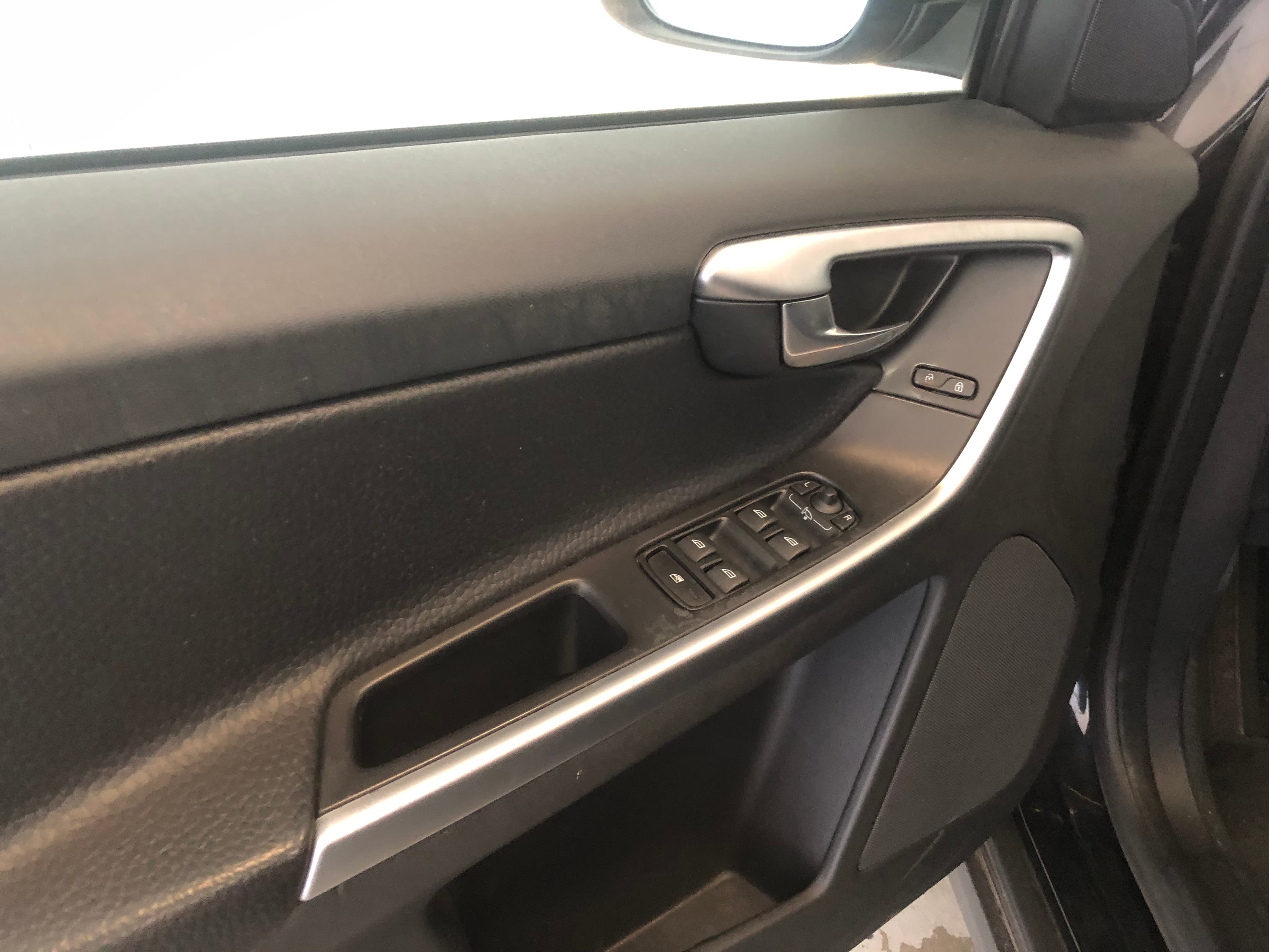 Volvo XC60 · Ano 2010 — imagem 19