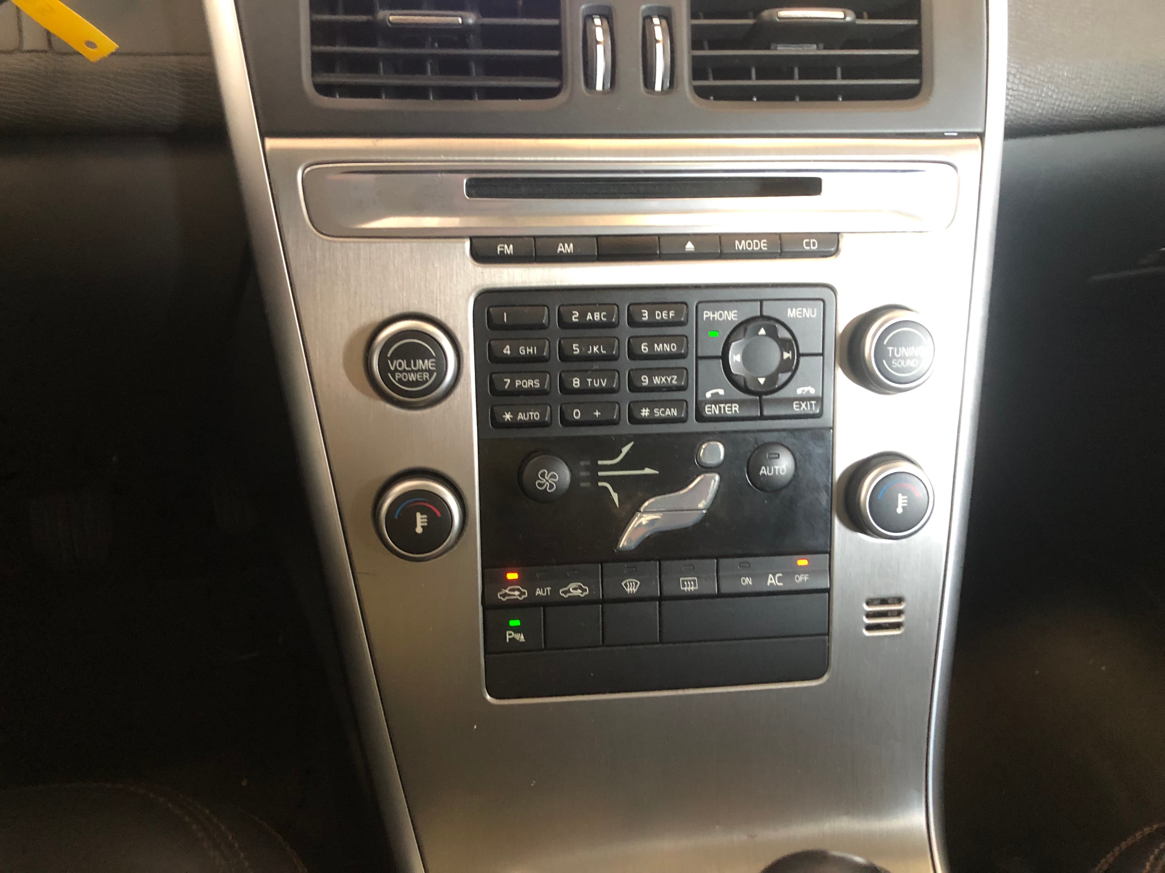 Volvo XC60 · Ano 2010 — imagem 27