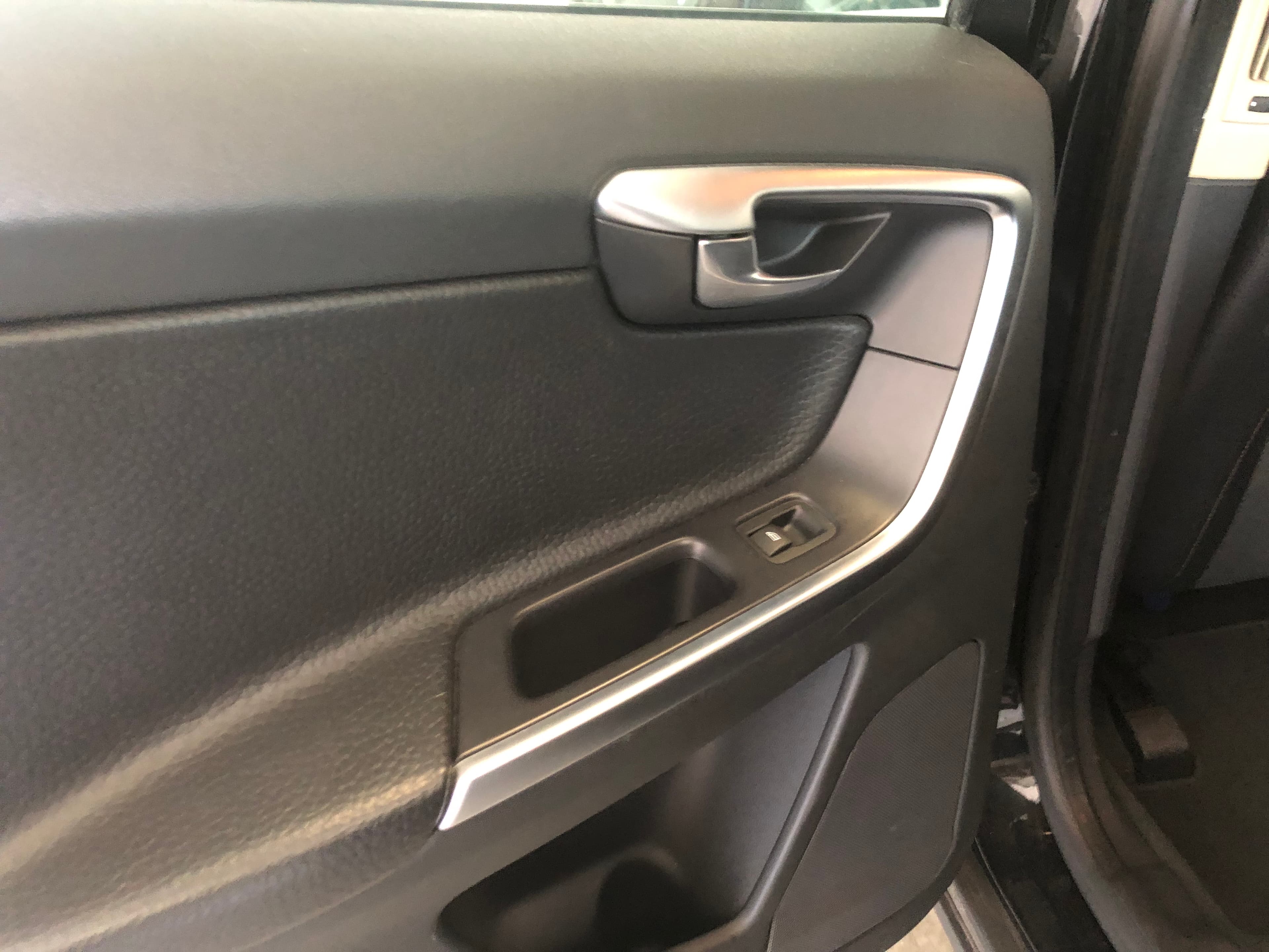 Volvo XC60 · Ano 2010 — imagem 29