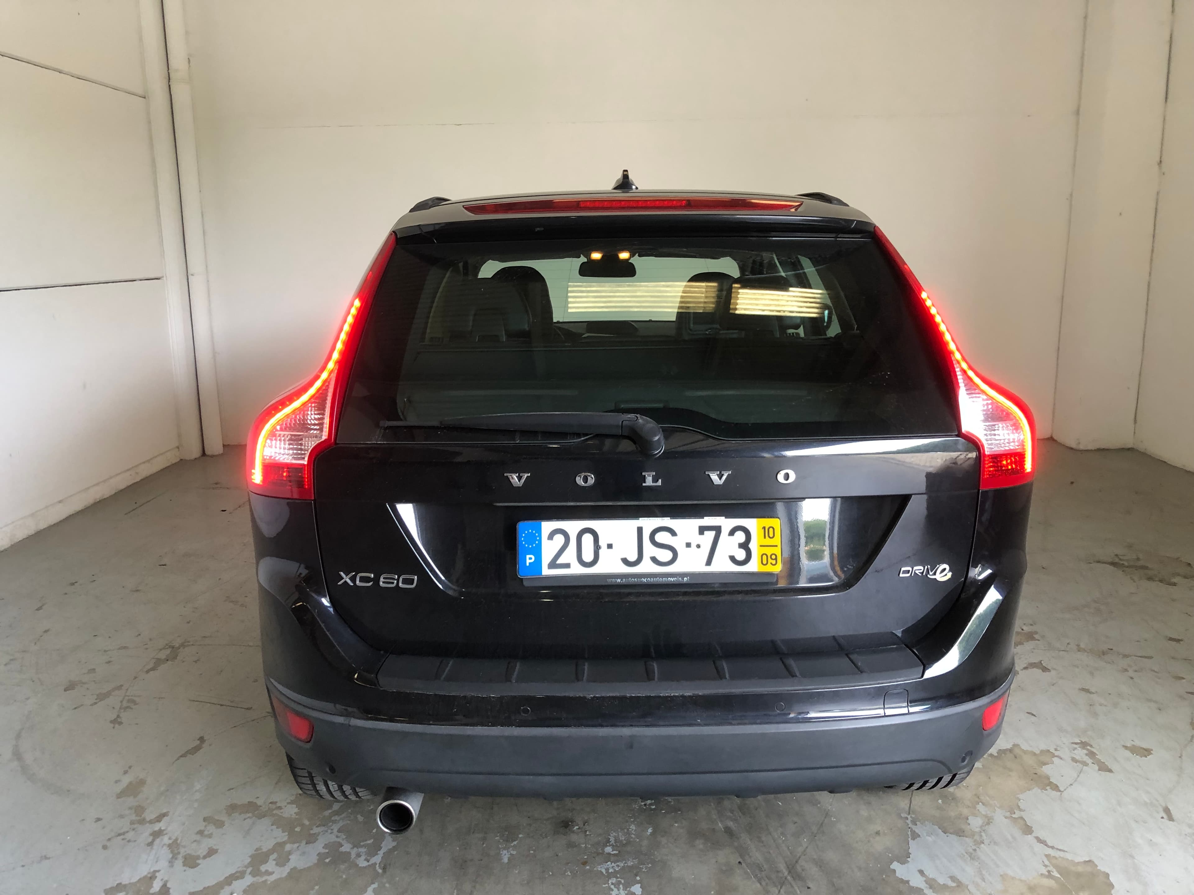 Volvo XC60 · Ano 2010 — imagem 5