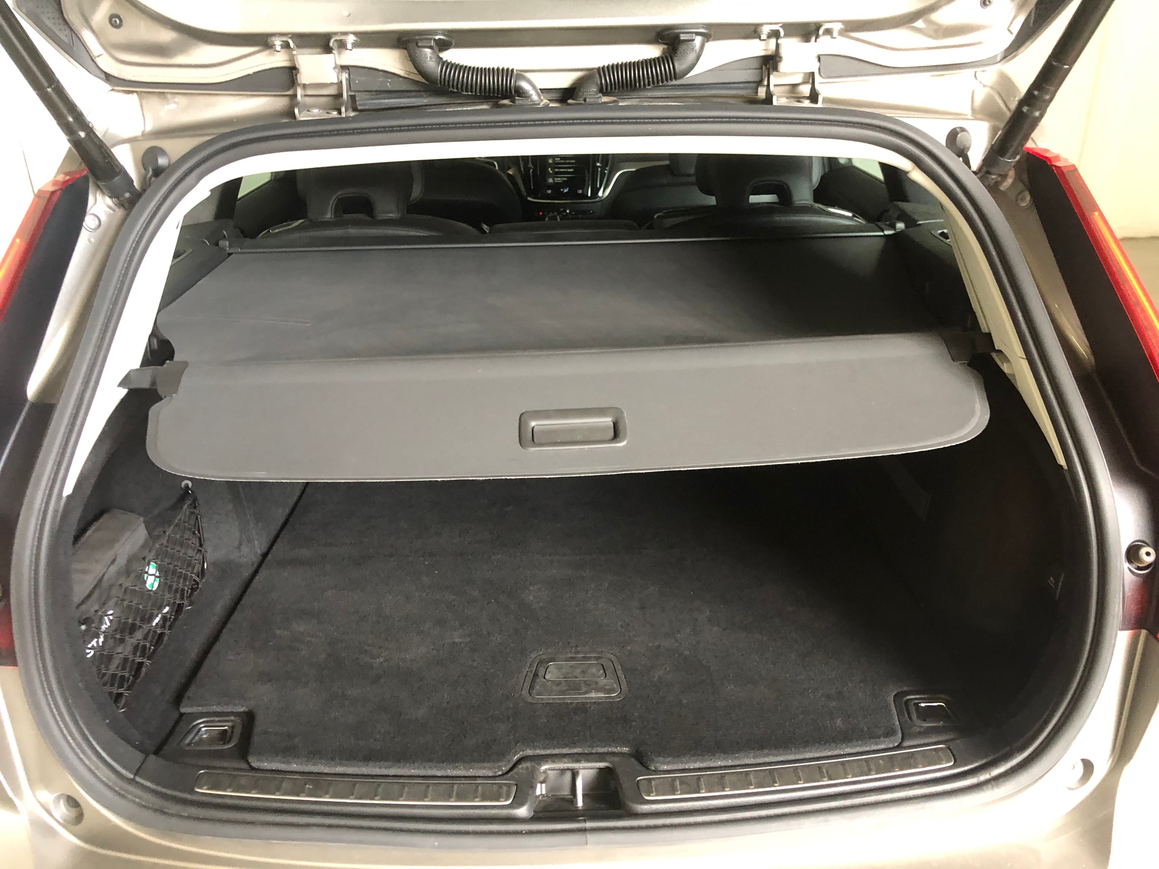 Volvo V60 2.0 T8 AWD TE Inscription · Ano 2019 — imagem 11