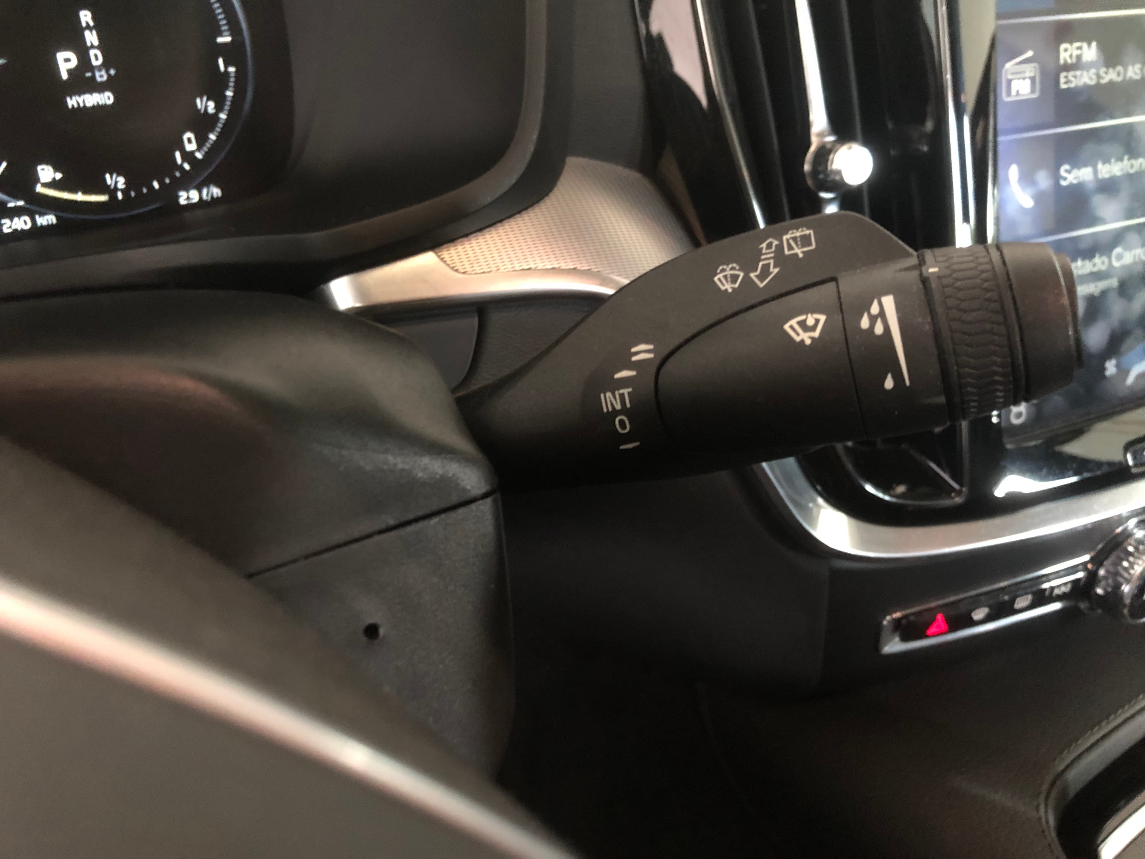 Volvo V60 2.0 T8 AWD TE Inscription · Ano 2019 — imagem 26