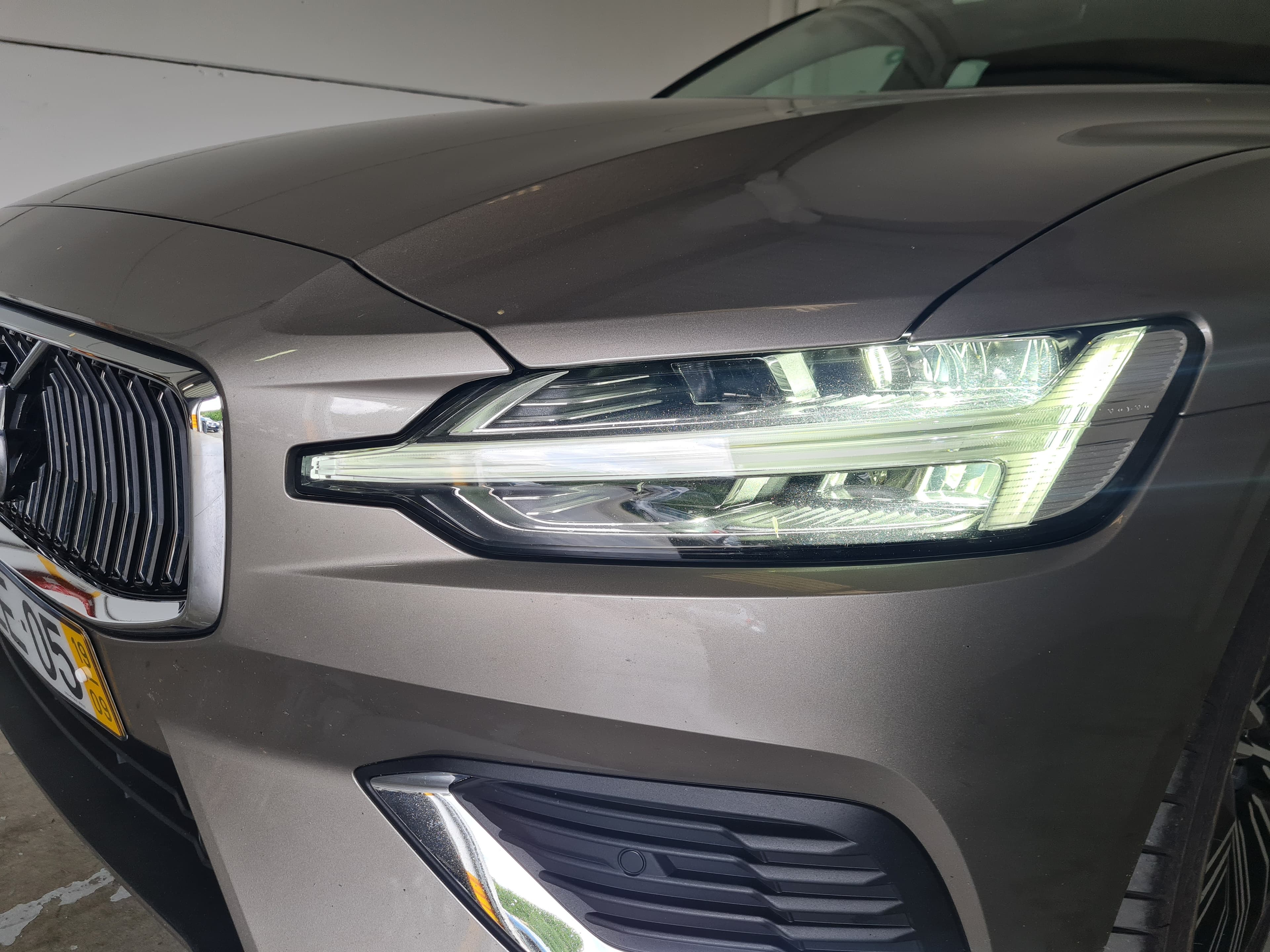 Volvo V60 2.0 T8 AWD TE Inscription · Ano 2019 — imagem 5