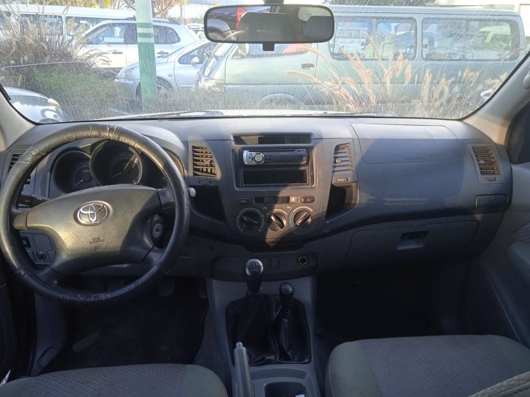 Toyota Hilux — imagem 5