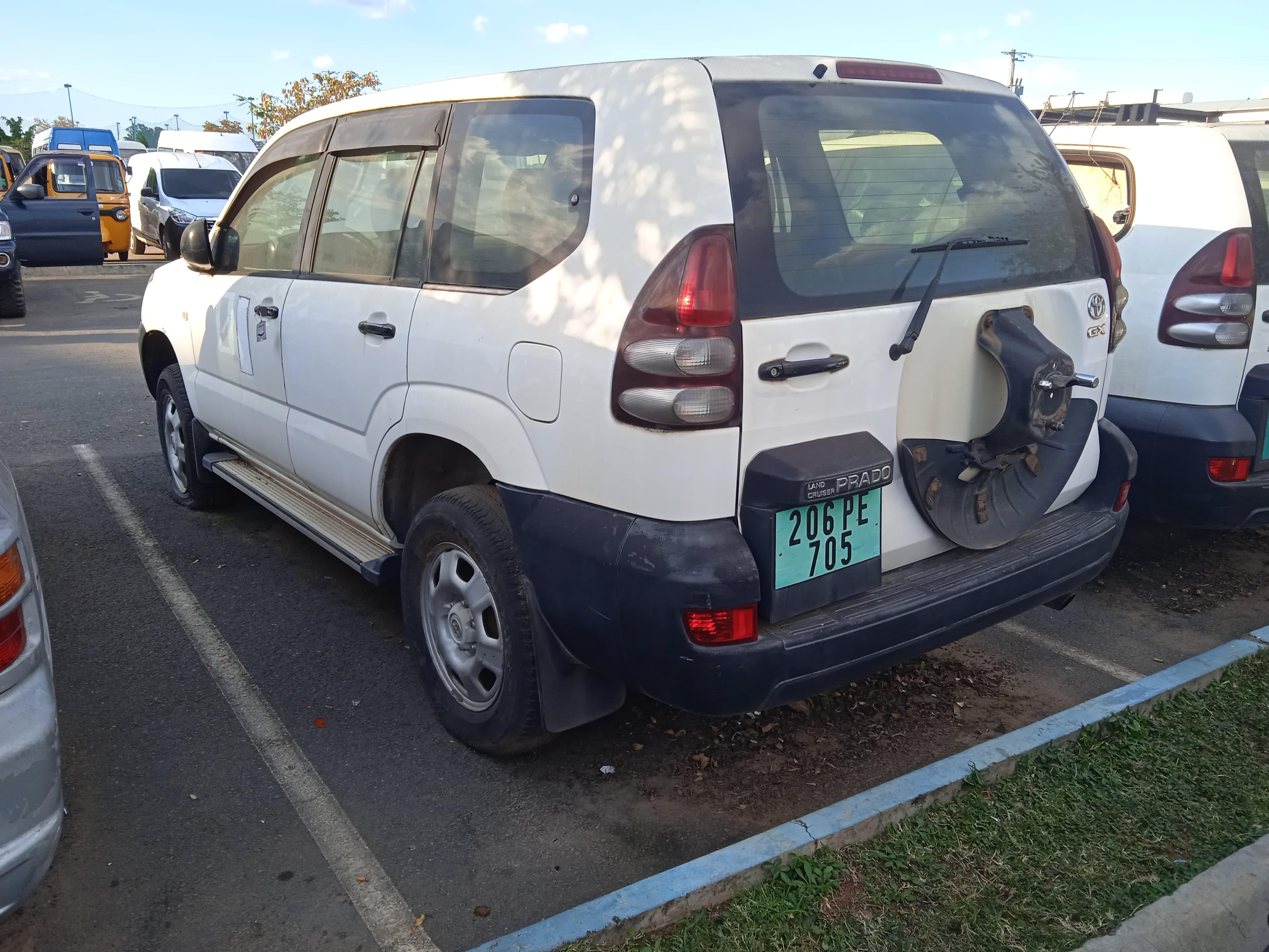 Toyota Prado — imagem 6