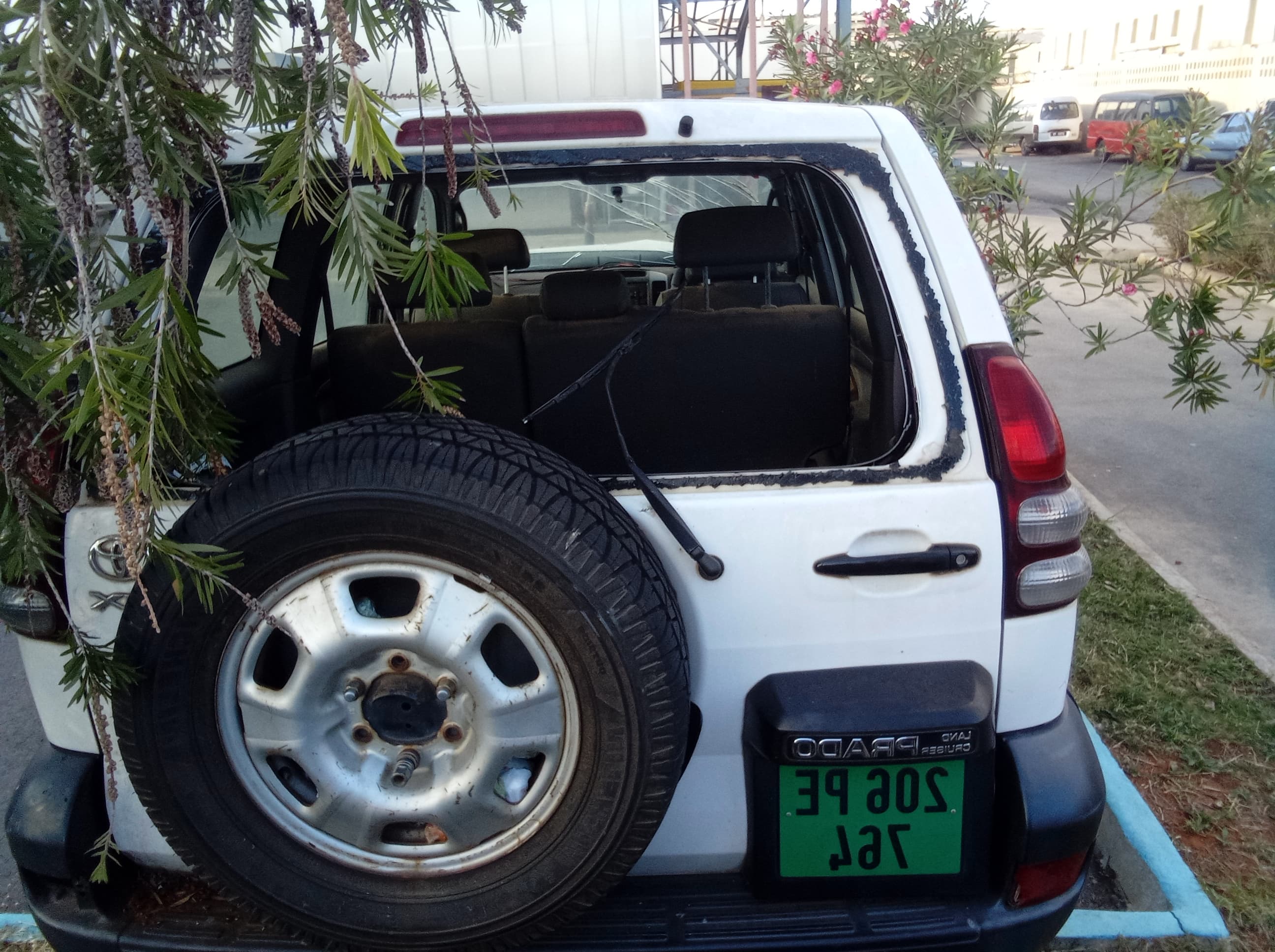 Toyota Prado — image 6