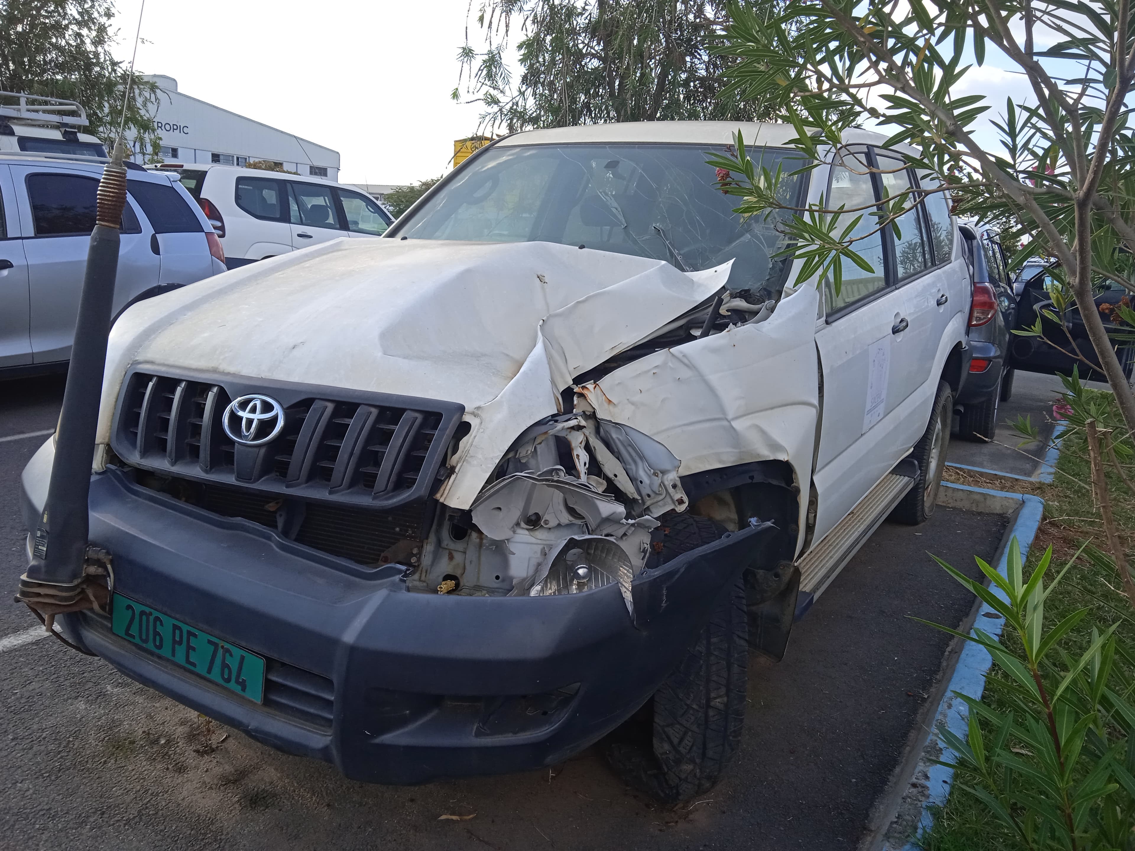 Toyota Prado — image 10