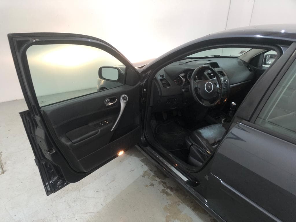 Renault Mégane 1.5 DCI · Ano 2007 — imagem 26