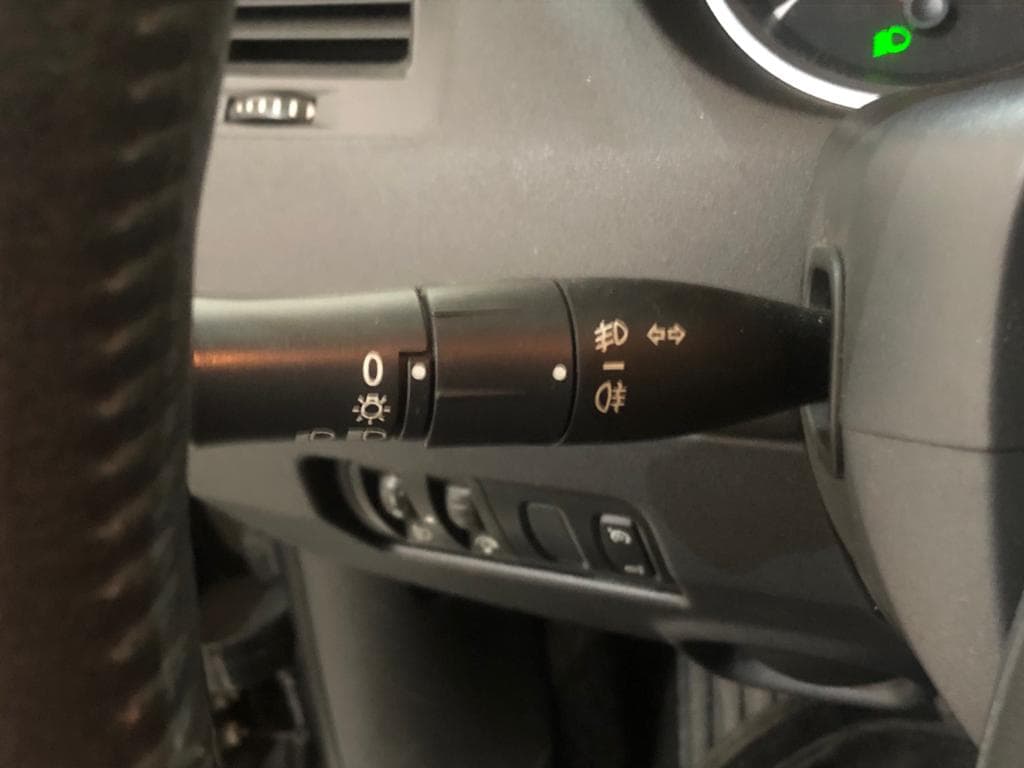 Renault Mégane 1.5 DCI · Ano 2007 — imagem 33