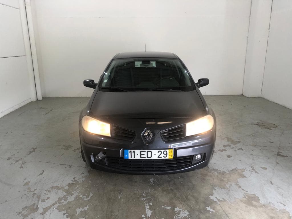 Renault Mégane 1.5 DCI · Ano 2007 — imagem 34