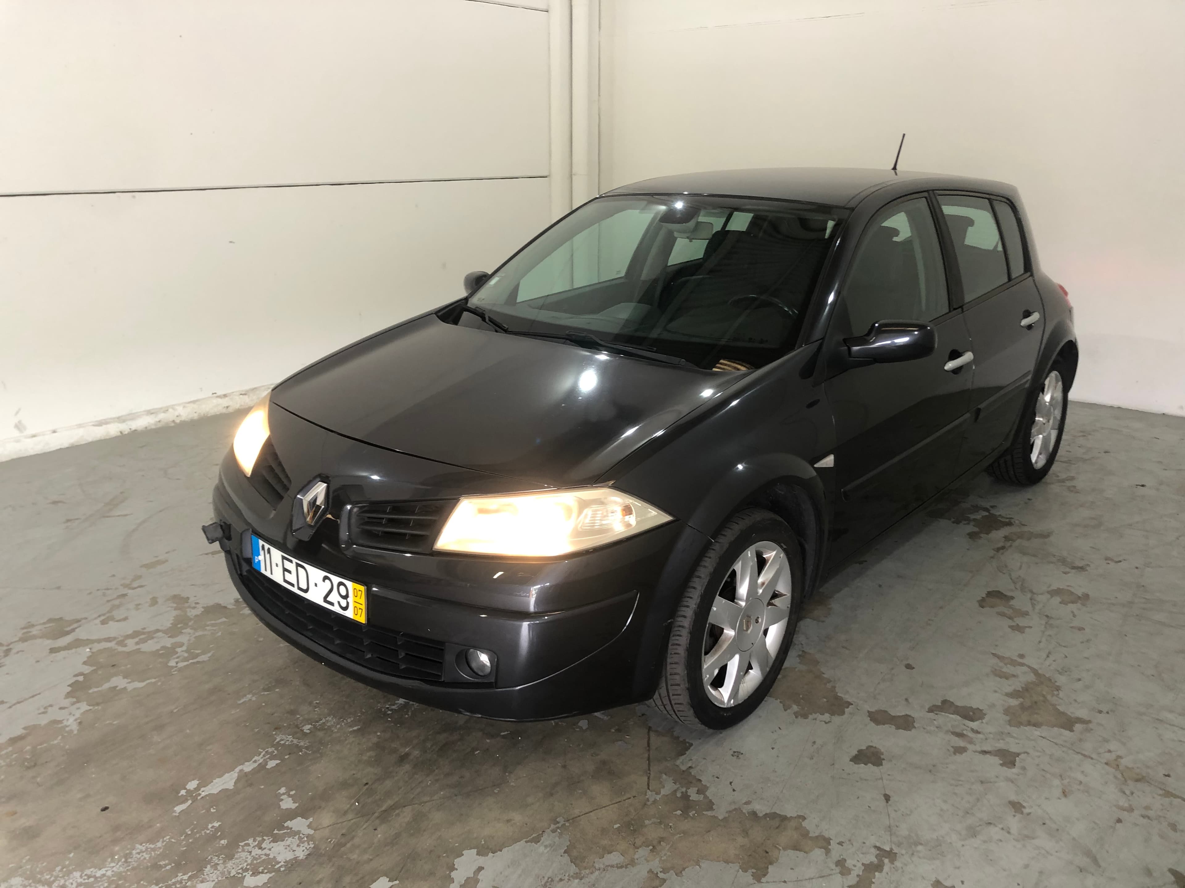 Renault Mégane 1.5 DCI · Ano 2007 — imagem 3
