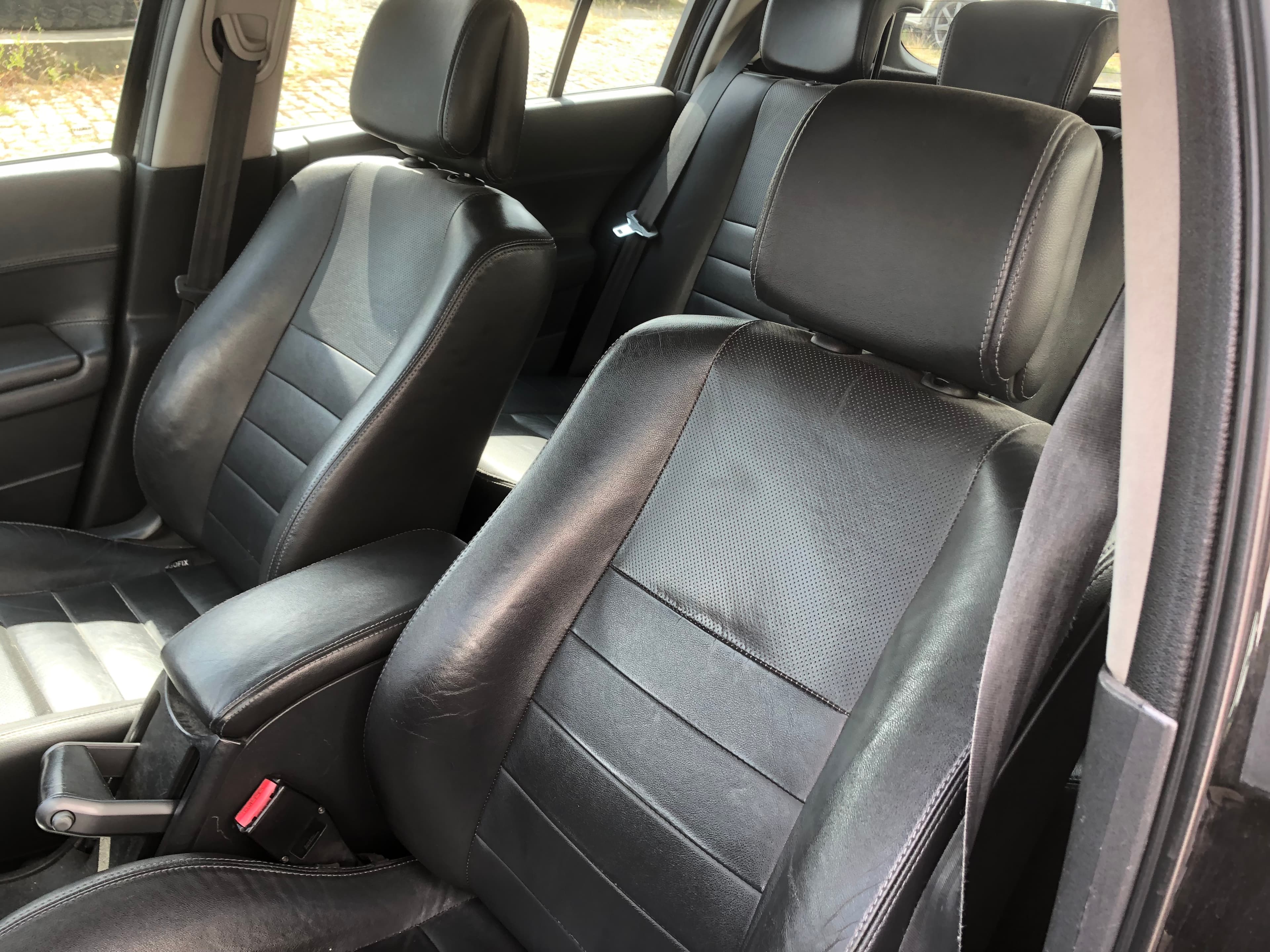 Renault Mégane 1.5 DCI · Ano 2007 — imagem 25