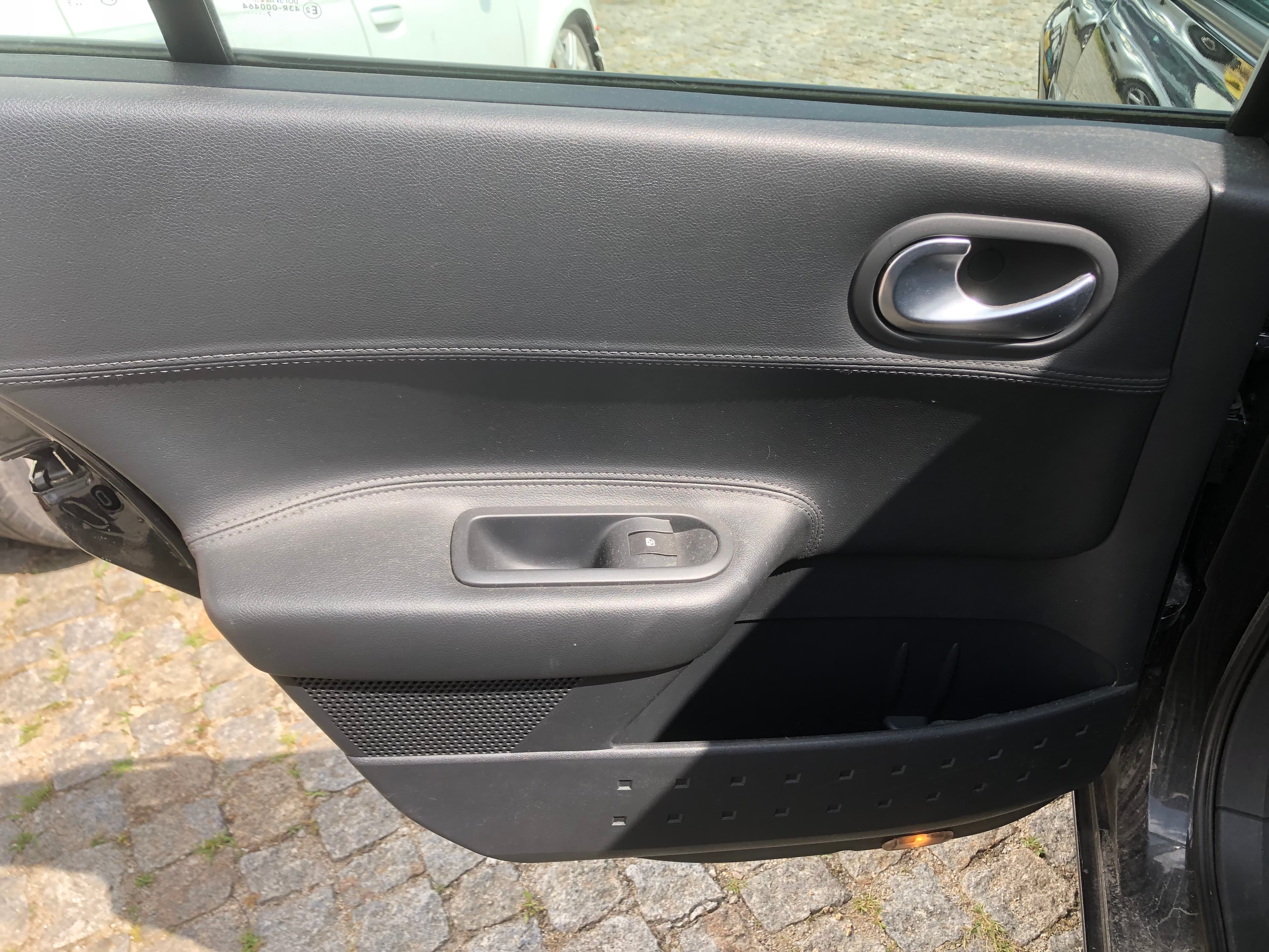 Renault Mégane 1.5 DCI · Ano 2007 — imagem 21