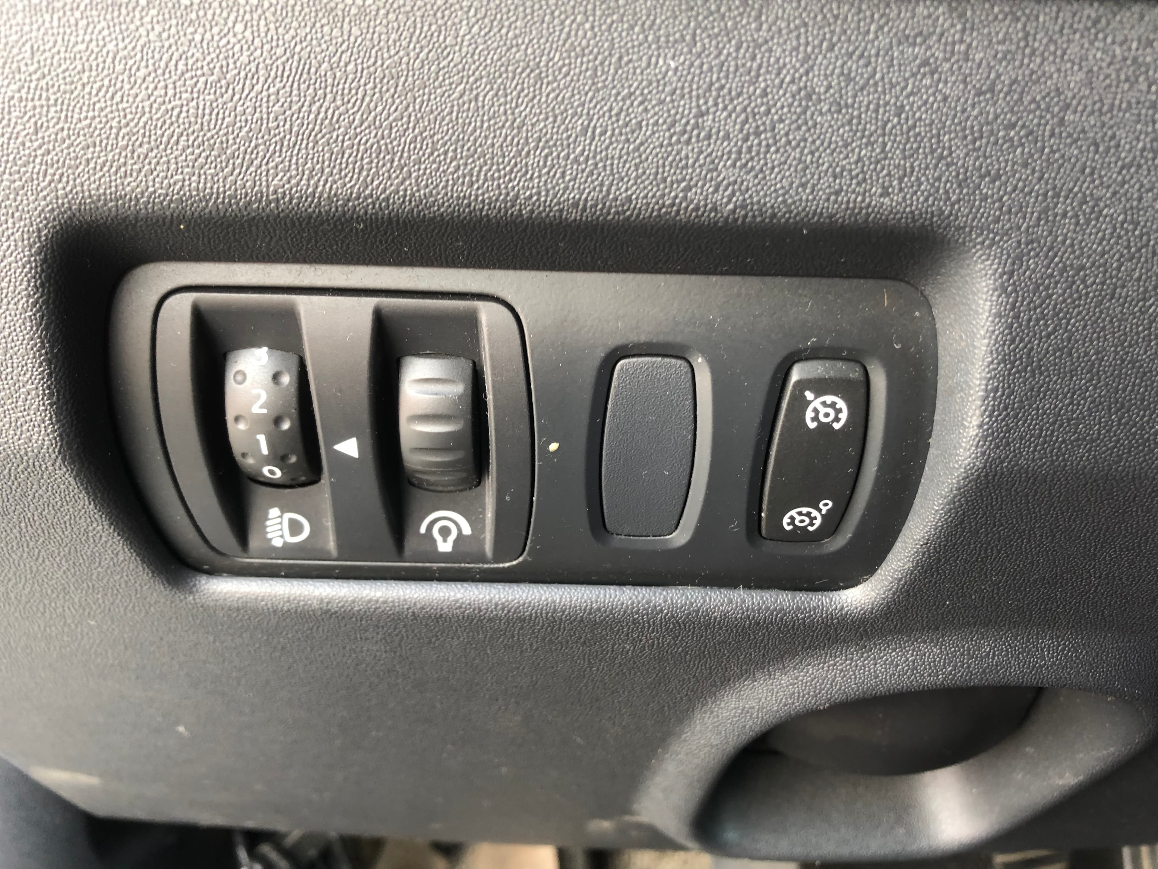 Renault Mégane 1.5 DCI · Ano 2007 — imagem 27