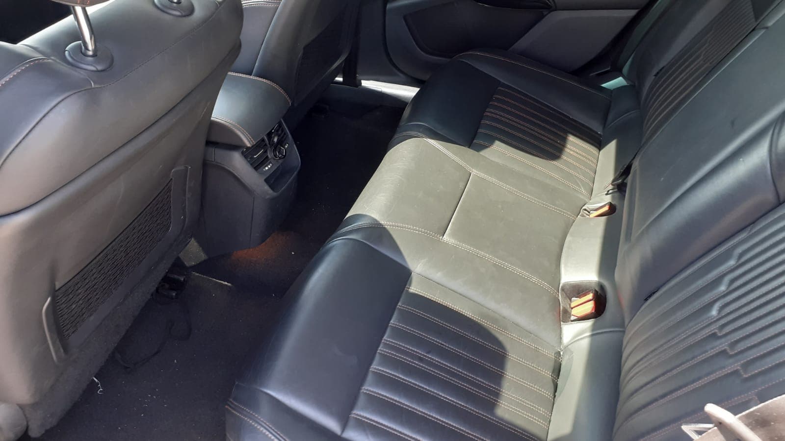 Peugeot 508 SW 2.0 HDI RXH Hybrid · Ano 2012 — imagem 26