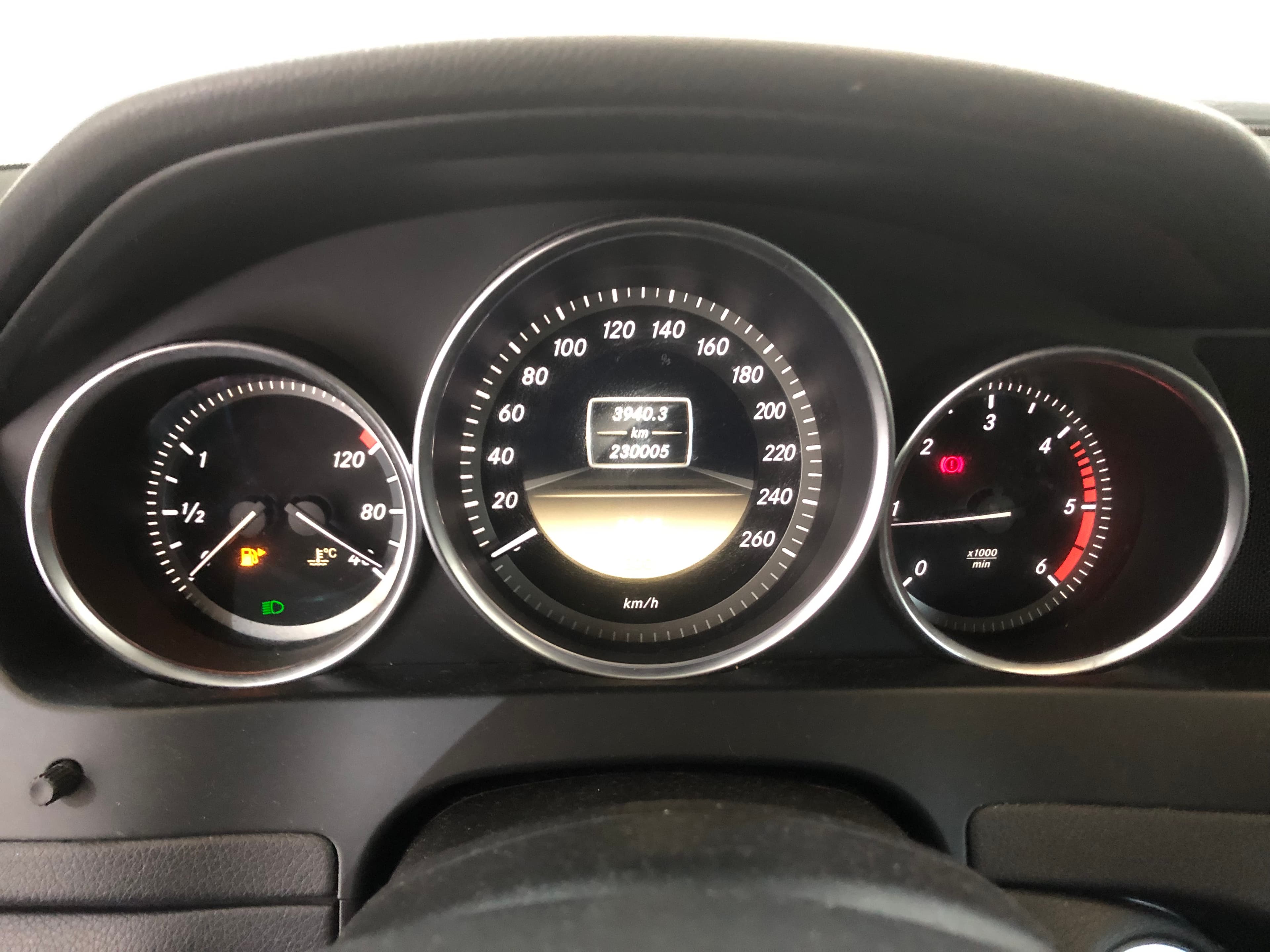 Mercedes-Benz C200 CDI · Ano 2012 — imagen 26