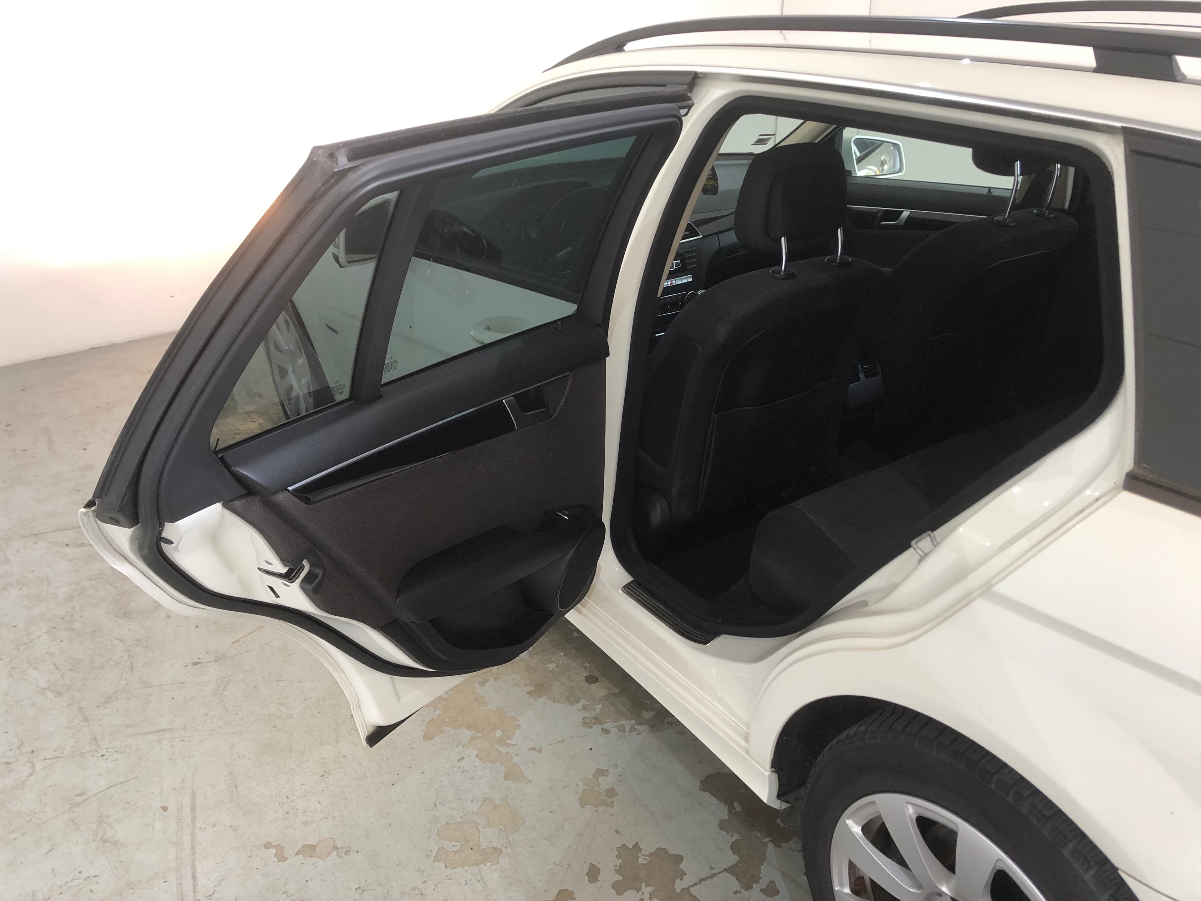 Mercedes-Benz C200 CDI · Ano 2012 — imagen 18