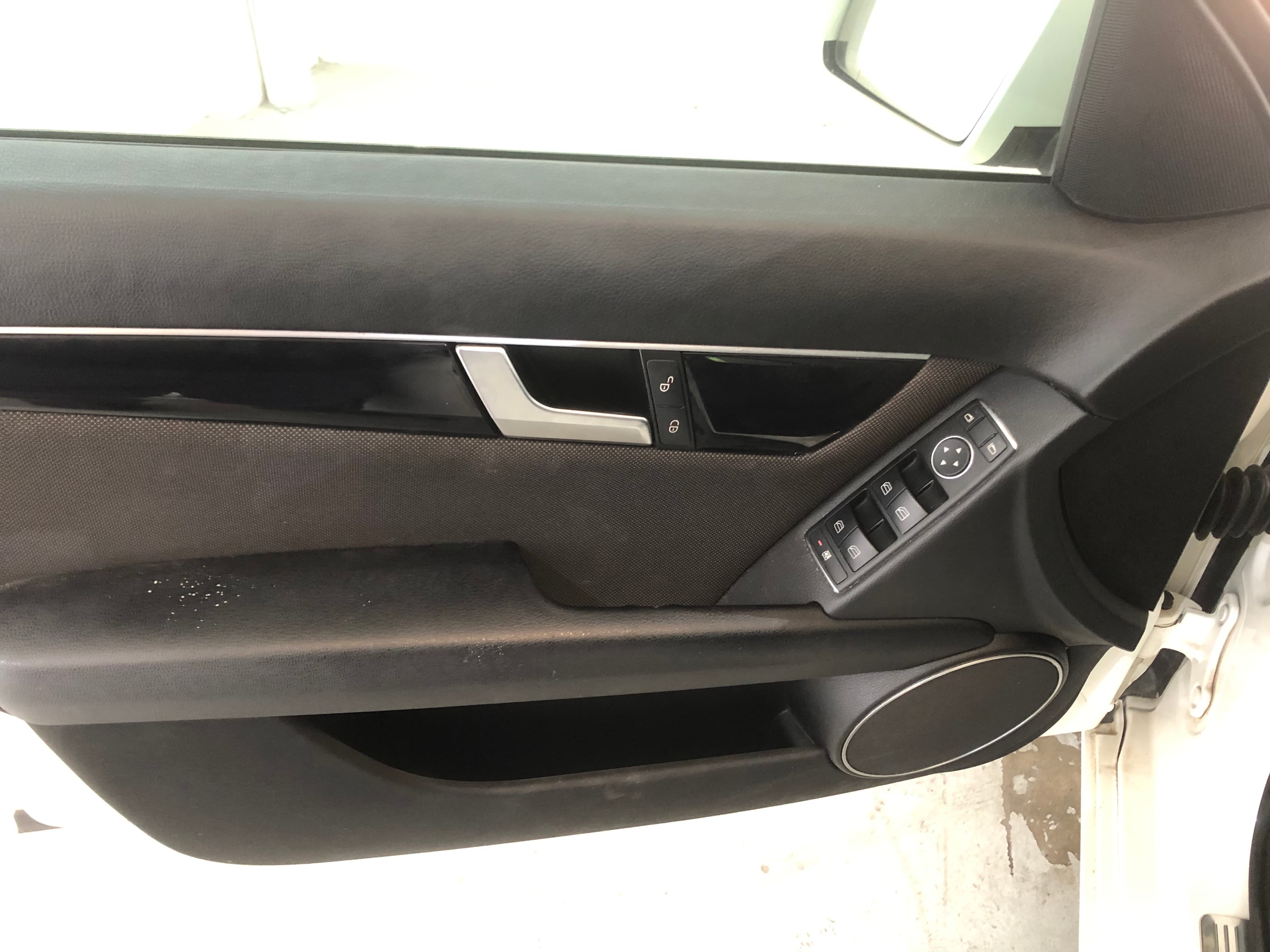 Mercedes-Benz C200 CDI · Ano 2012 — imagen 17