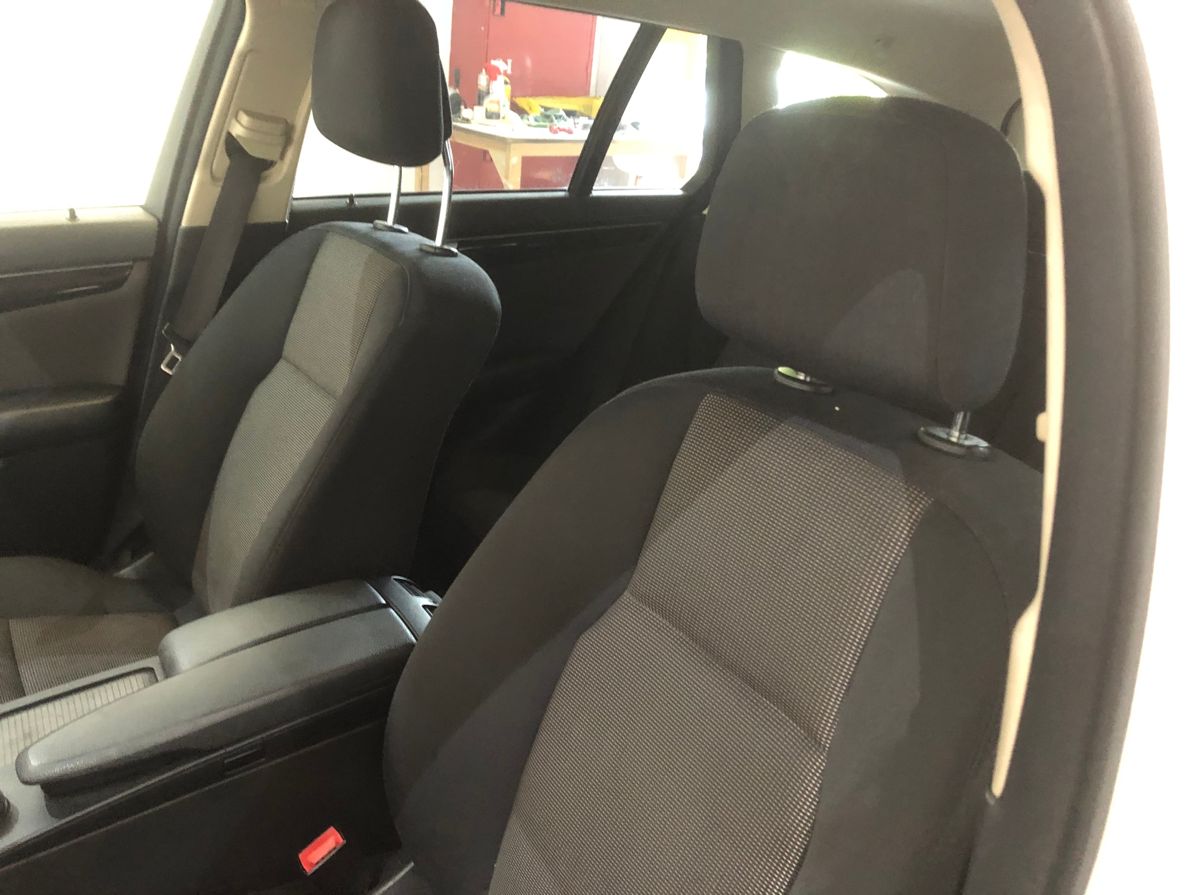 Mercedes-Benz C200 CDI · Ano 2012 — imagen 24