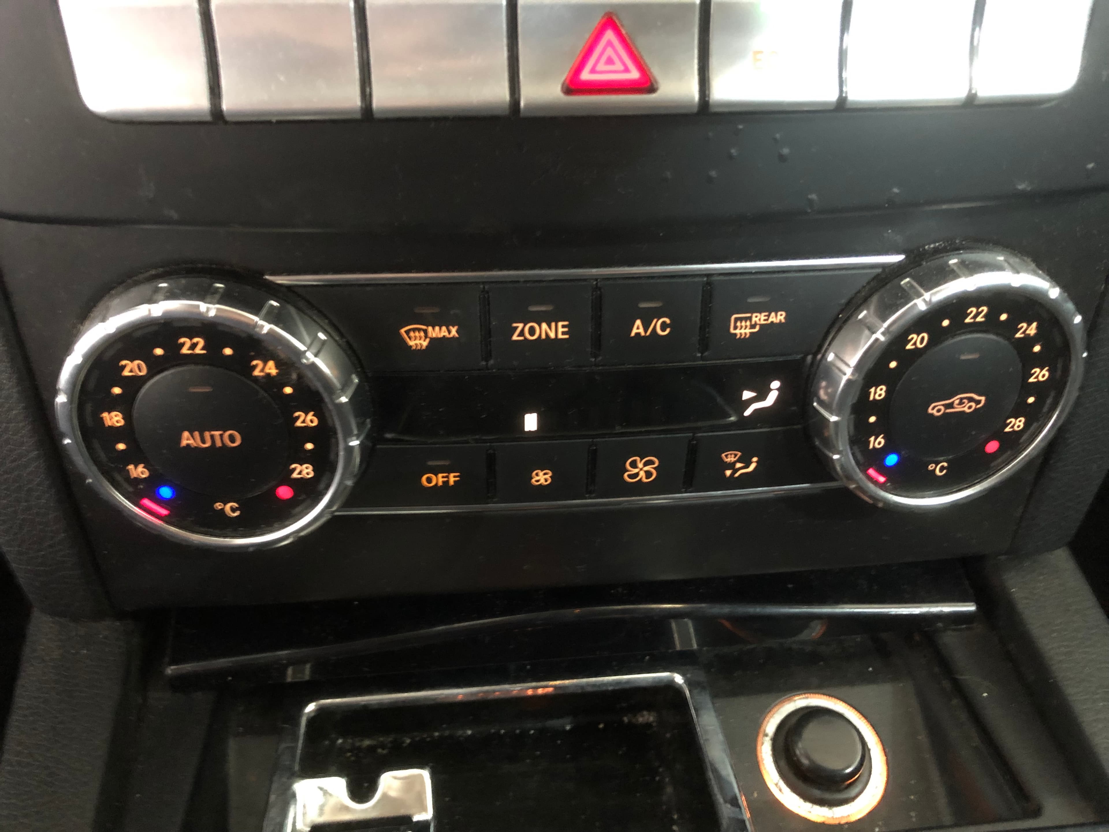 Mercedes-Benz C200 CDI · Ano 2012 — imagen 32