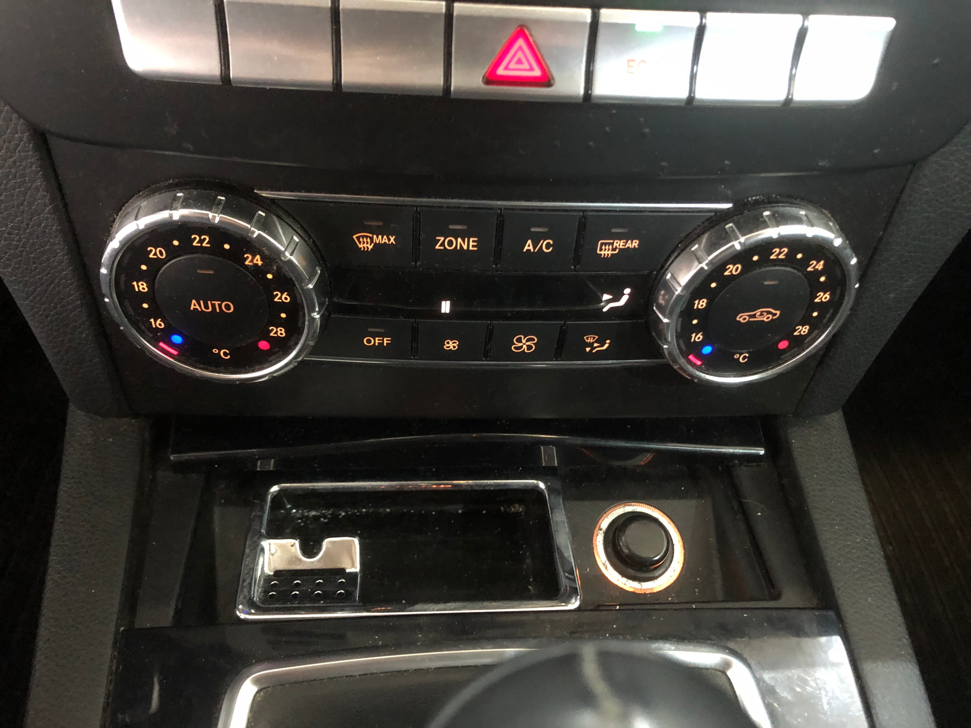 Mercedes-Benz C200 CDI · Ano 2012 — imagen 31