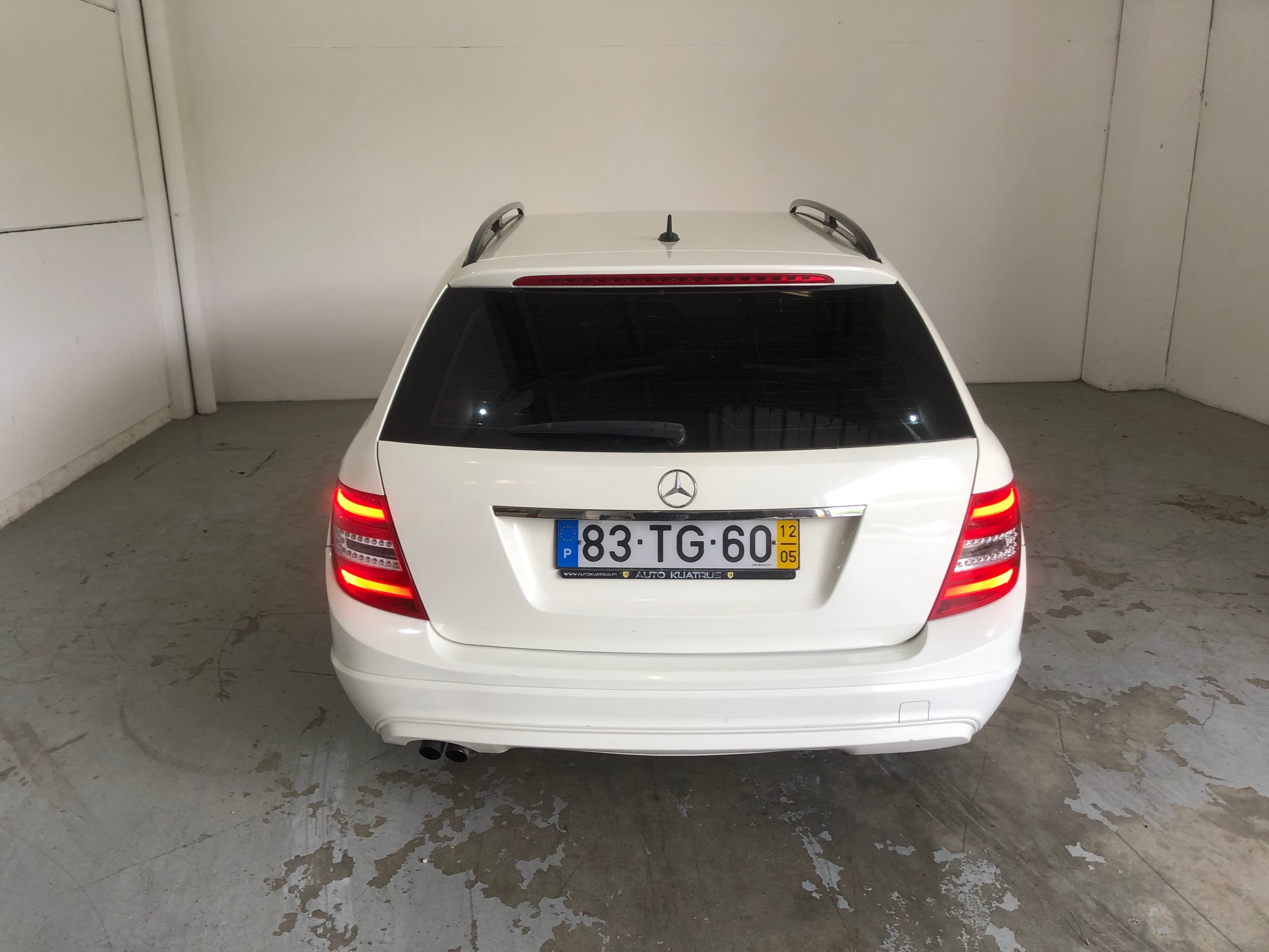 Mercedes-Benz C200 CDI · Ano 2012 — imagen 4