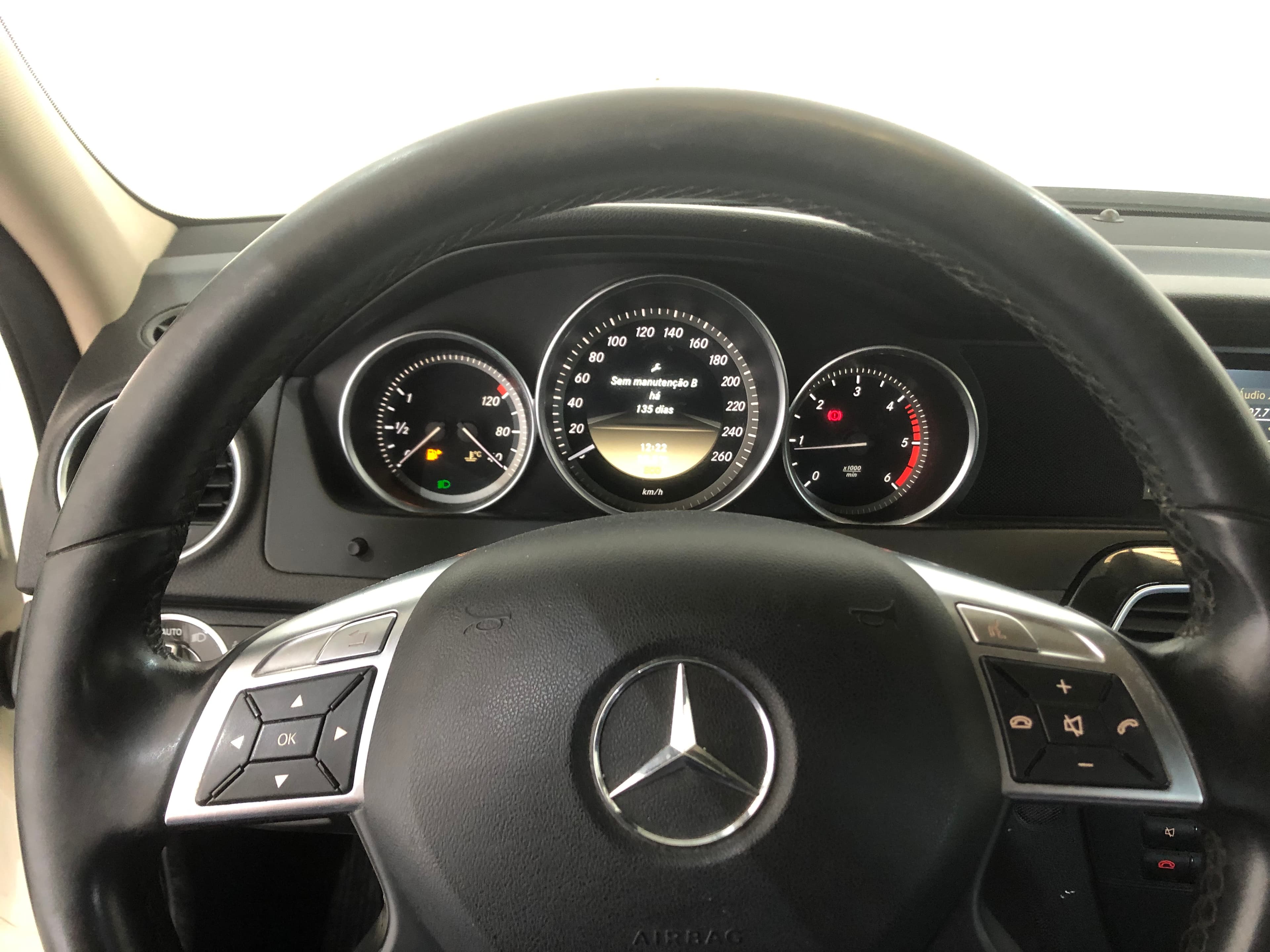 Mercedes-Benz C200 CDI · Ano 2012 — imagen 23