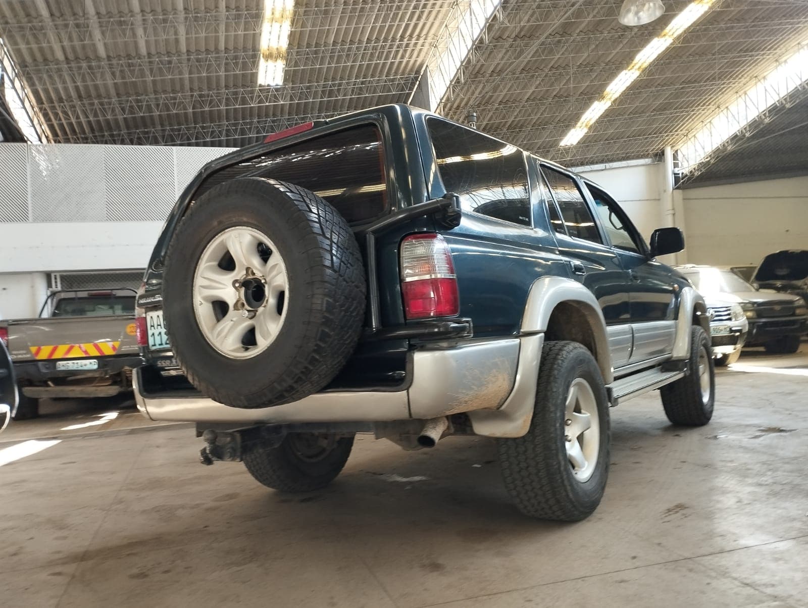 Toyota Surf — image 3