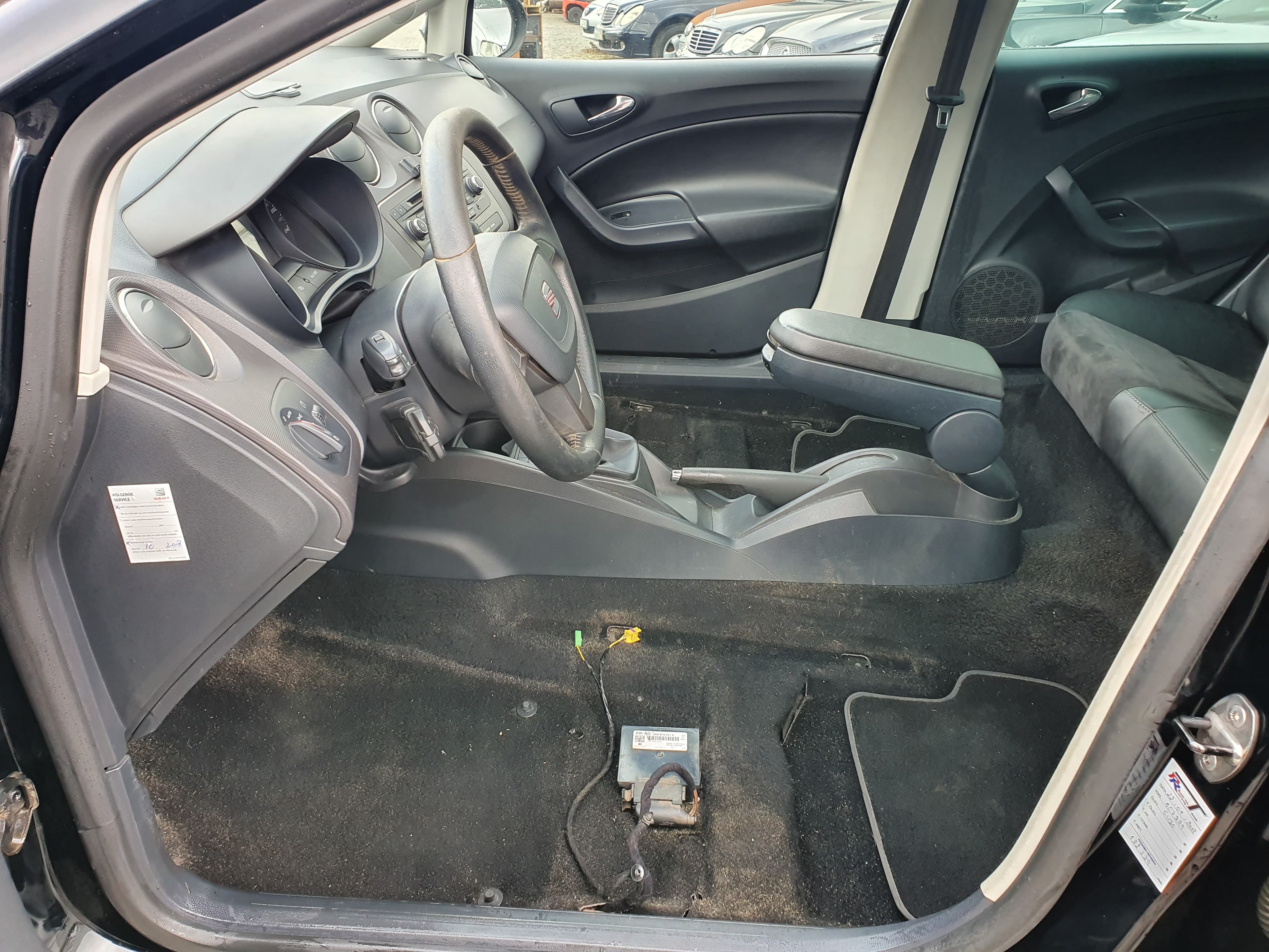 Seat Ibiza 1.2 TDI · Ano 2013 — imagen 35