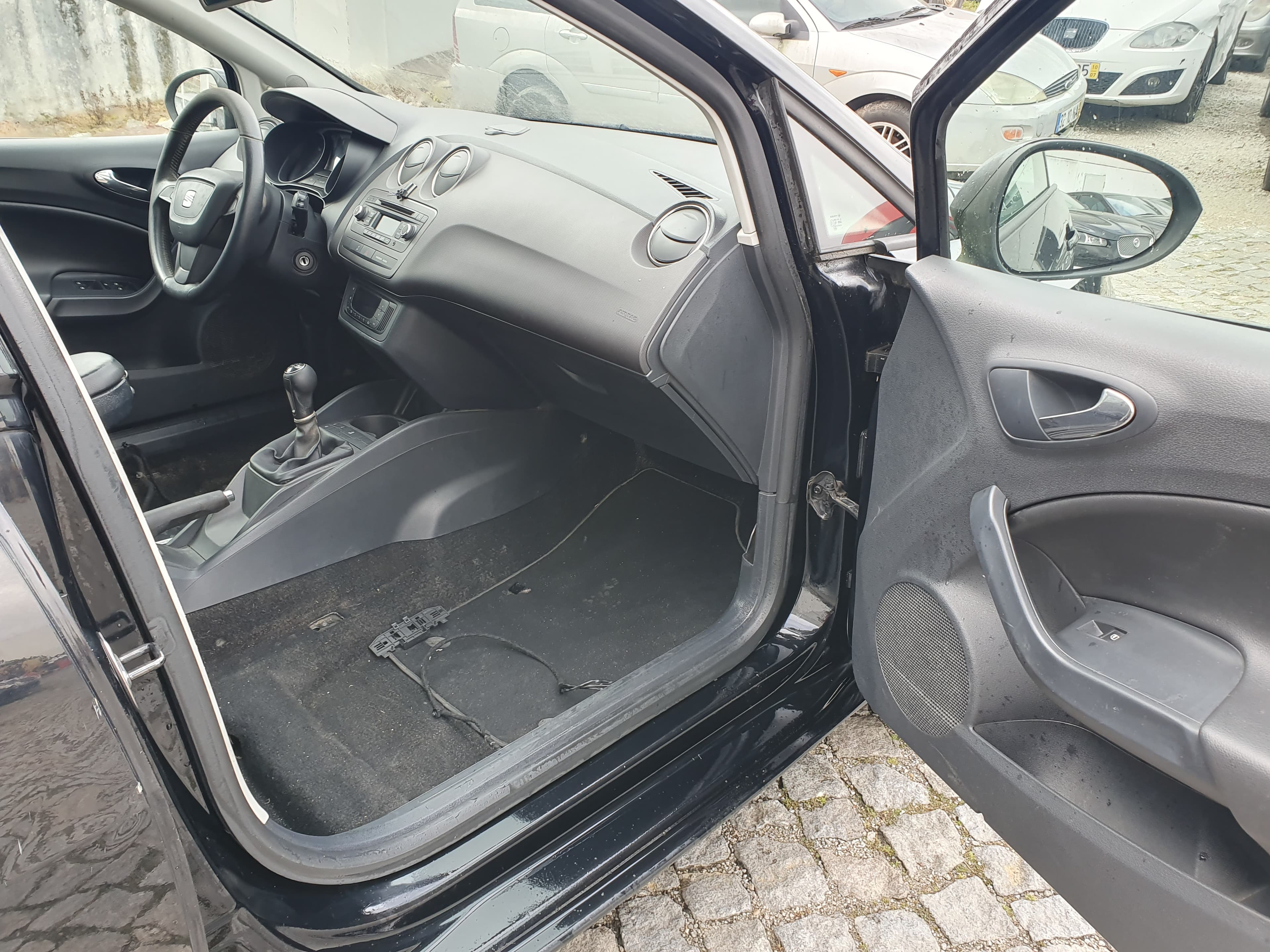Seat Ibiza 1.2 TDI · Ano 2013 — imagen 30