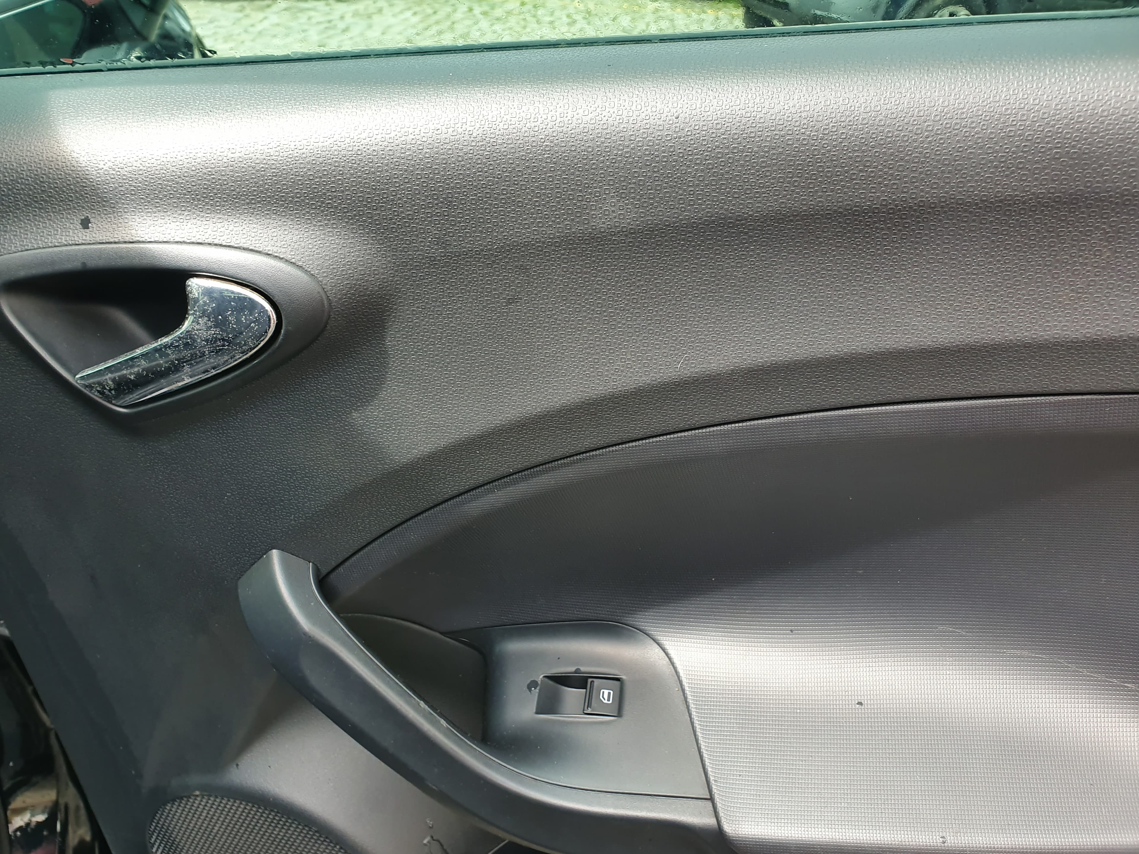 Seat Ibiza 1.2 TDI · Ano 2013 — imagen 22