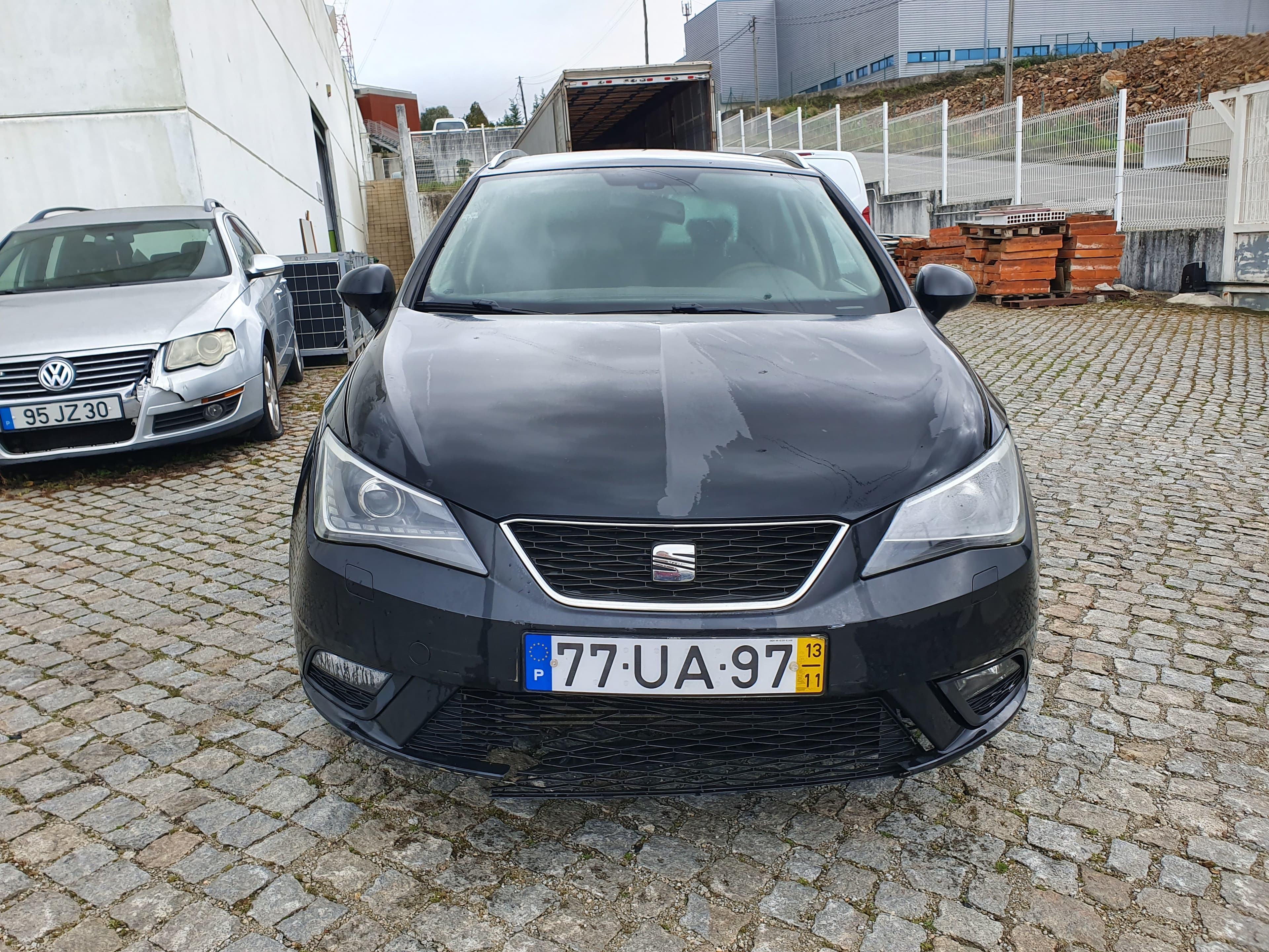 Seat Ibiza 1.2 TDI · Ano 2013 — imagen 3