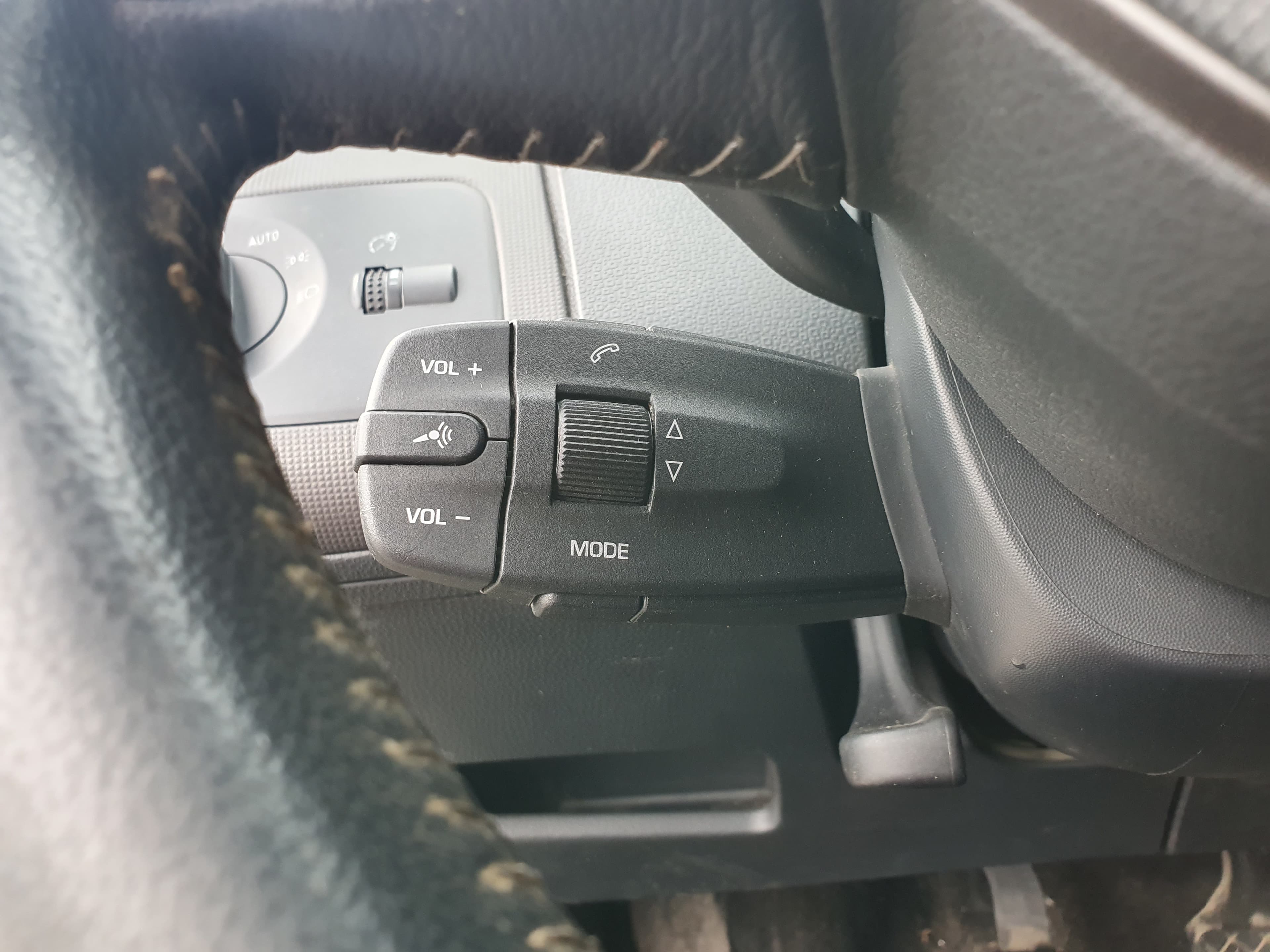 Seat Ibiza 1.2 TDI · Ano 2013 — imagen 42