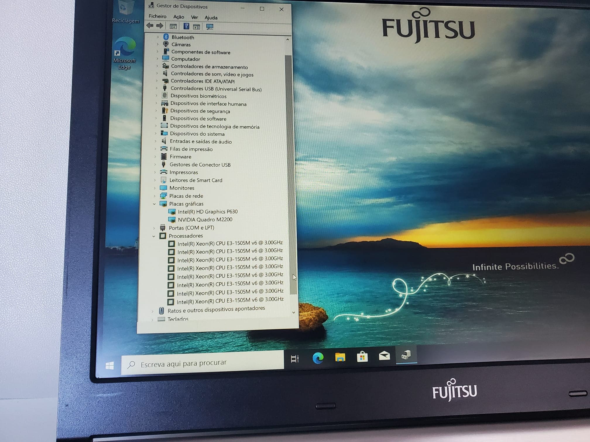 Portátil Fujitsu Celsius H770 — imagen 3