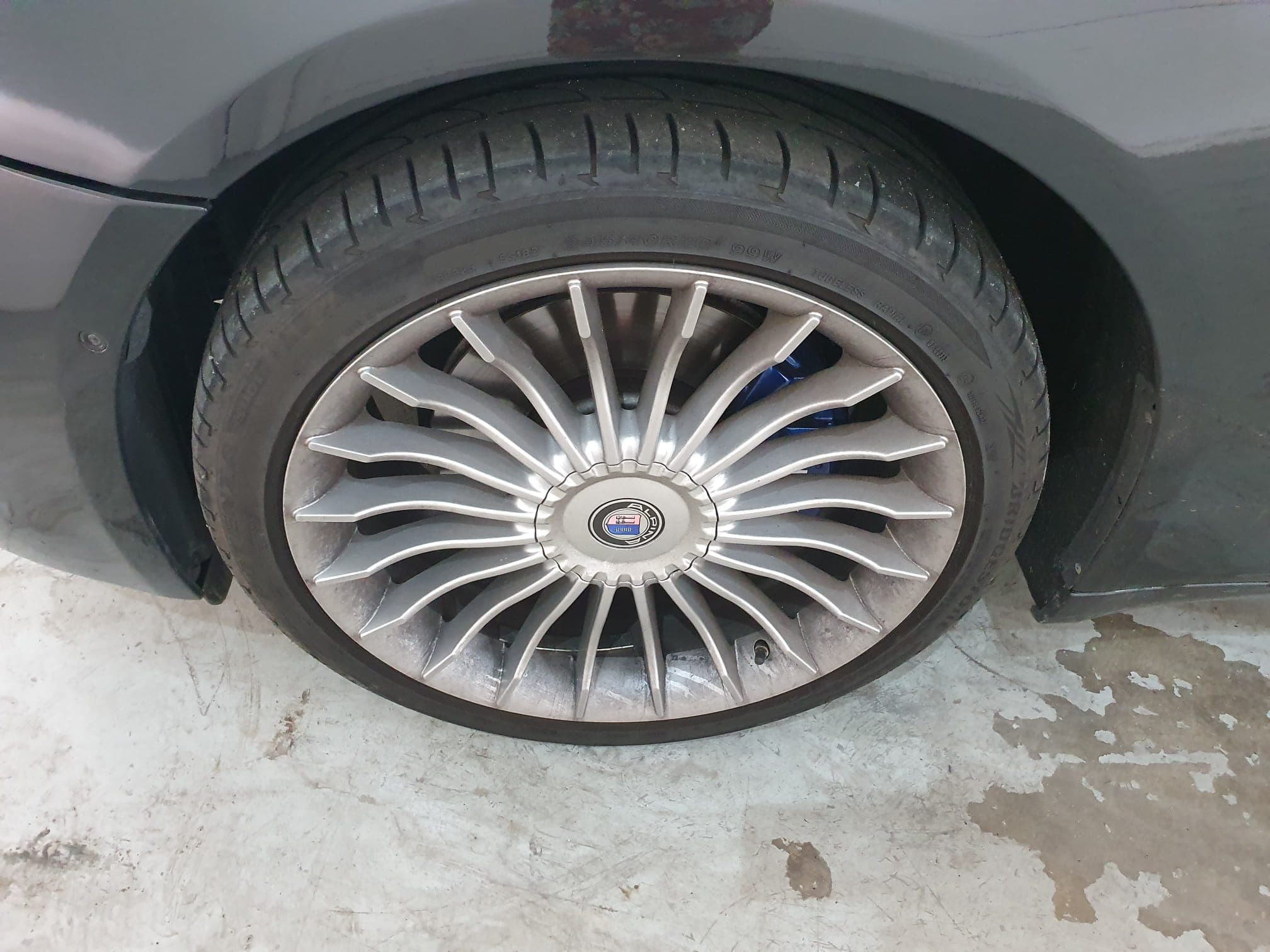 BMW 740D · Ano 2010 — image 19