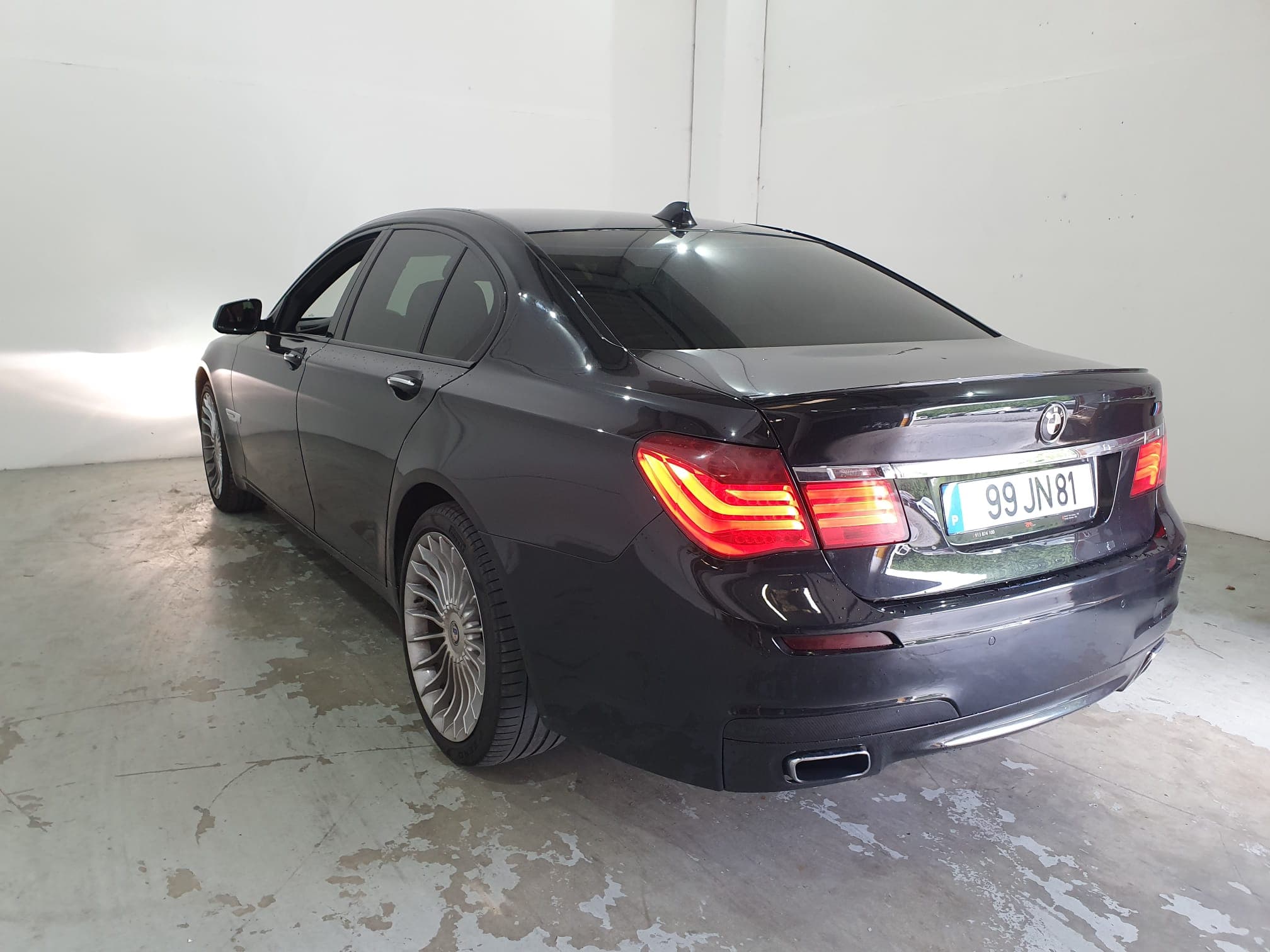 BMW 740D · Ano 2010 — image 5