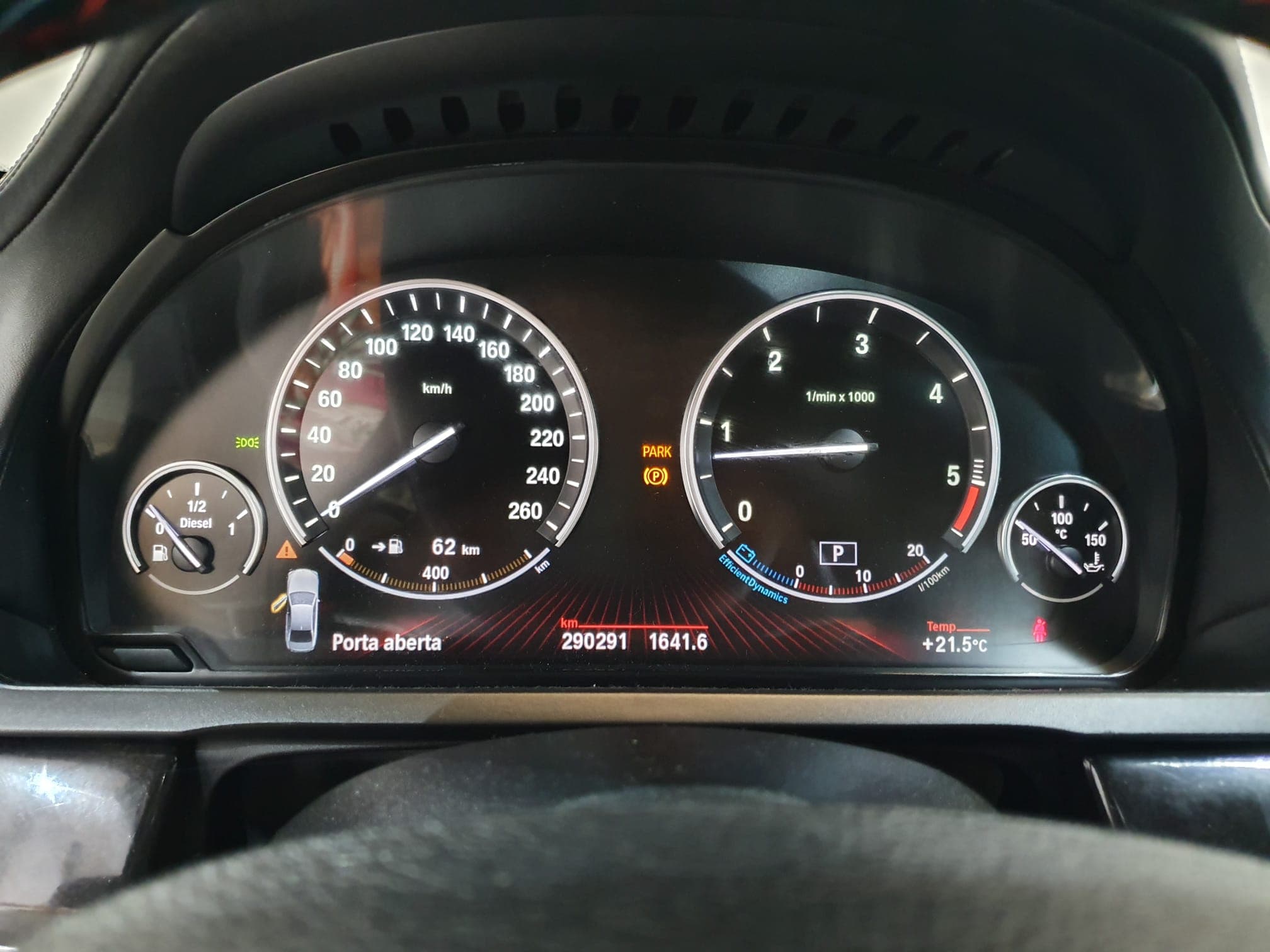 BMW 740D · Ano 2010 — image 25