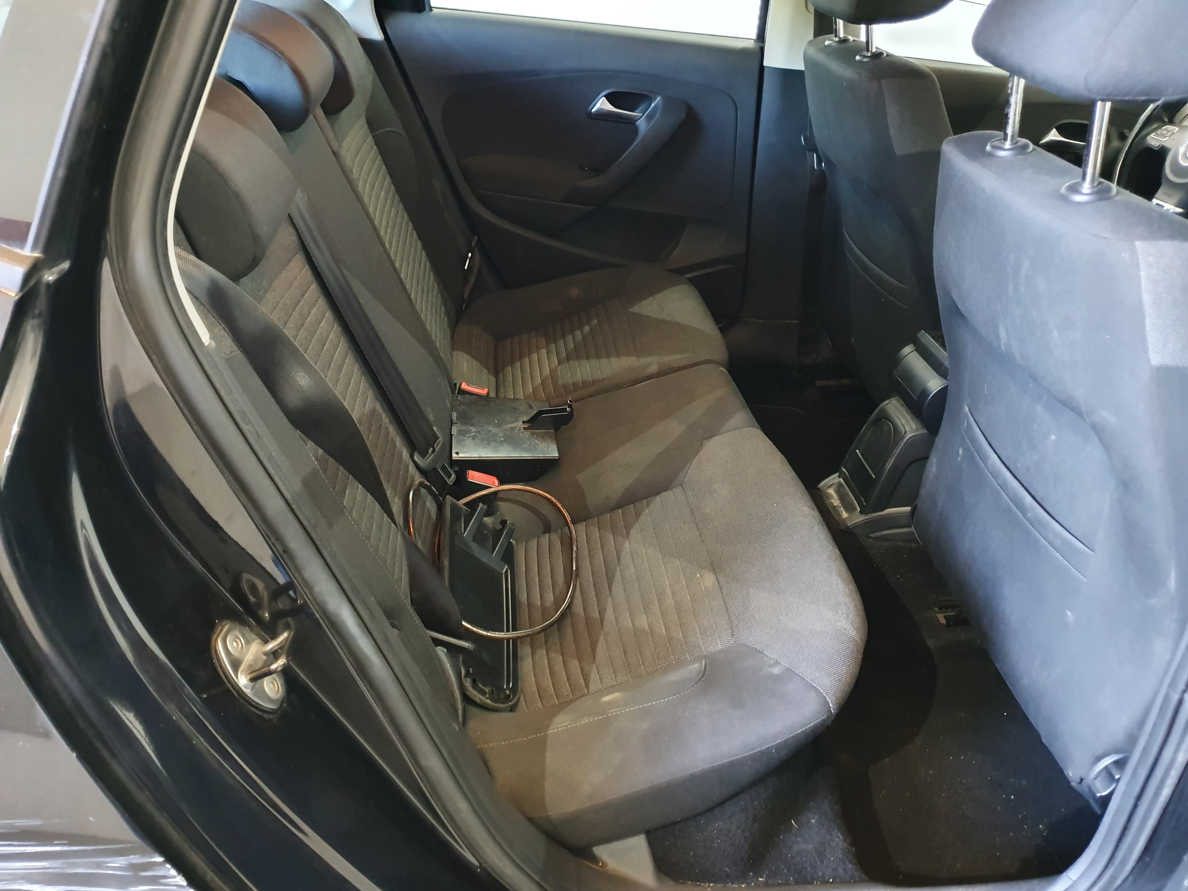 Volkswagen Polo 1.2 TDI · Ano 2012 — image 23