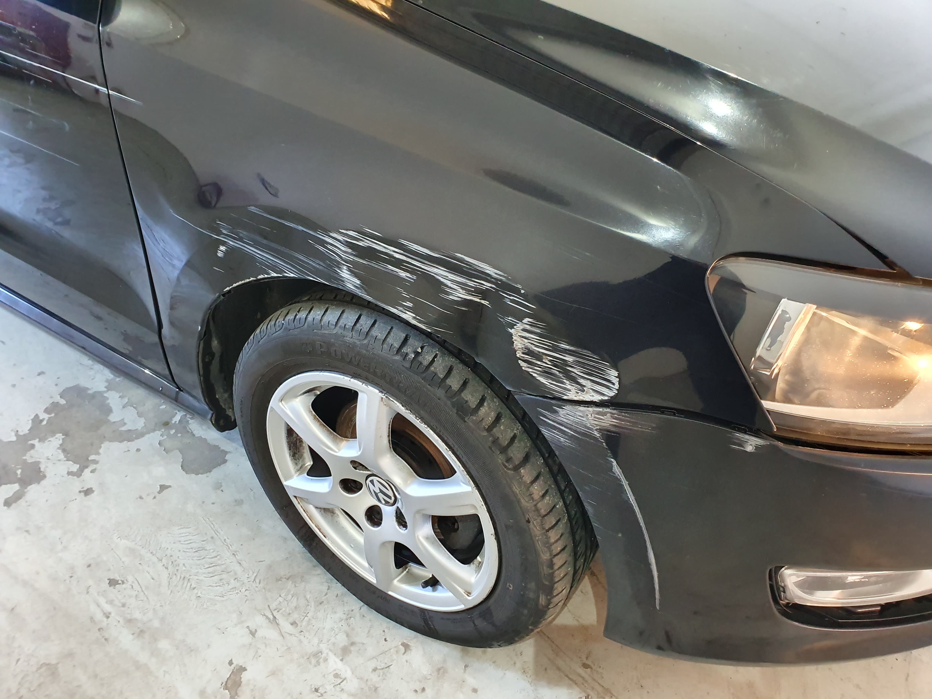 Volkswagen Polo 1.2 TDI · Ano 2012 — image 14