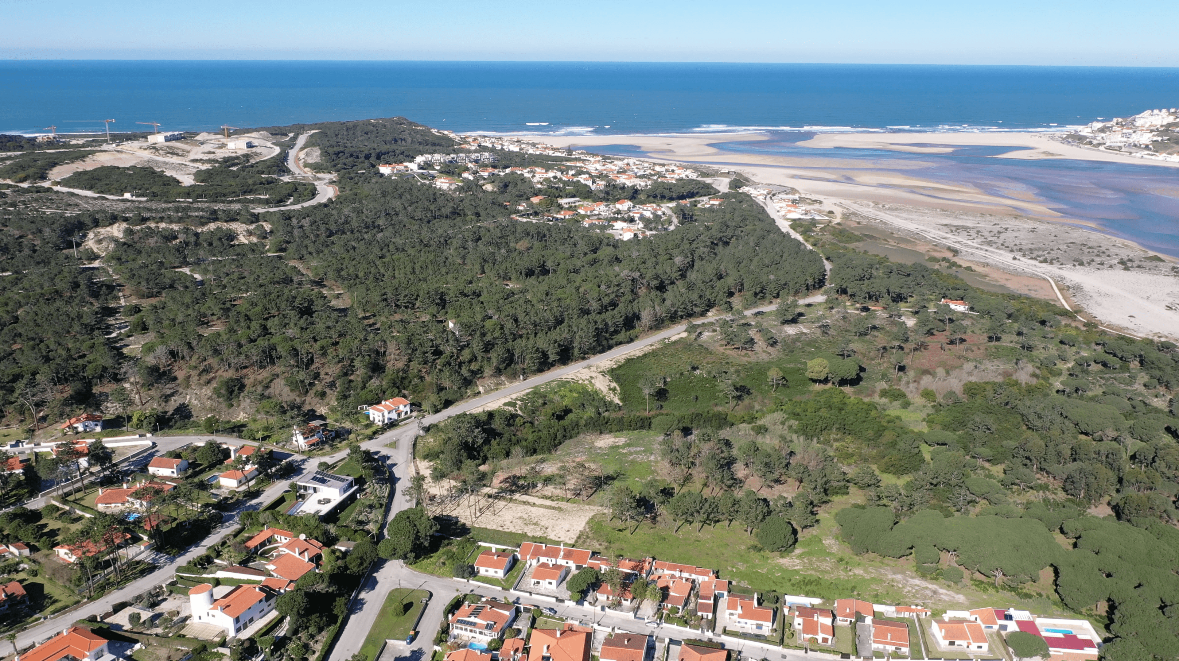 Terreno Urbano com 12.500 m² · Óbidos — imagem 2
