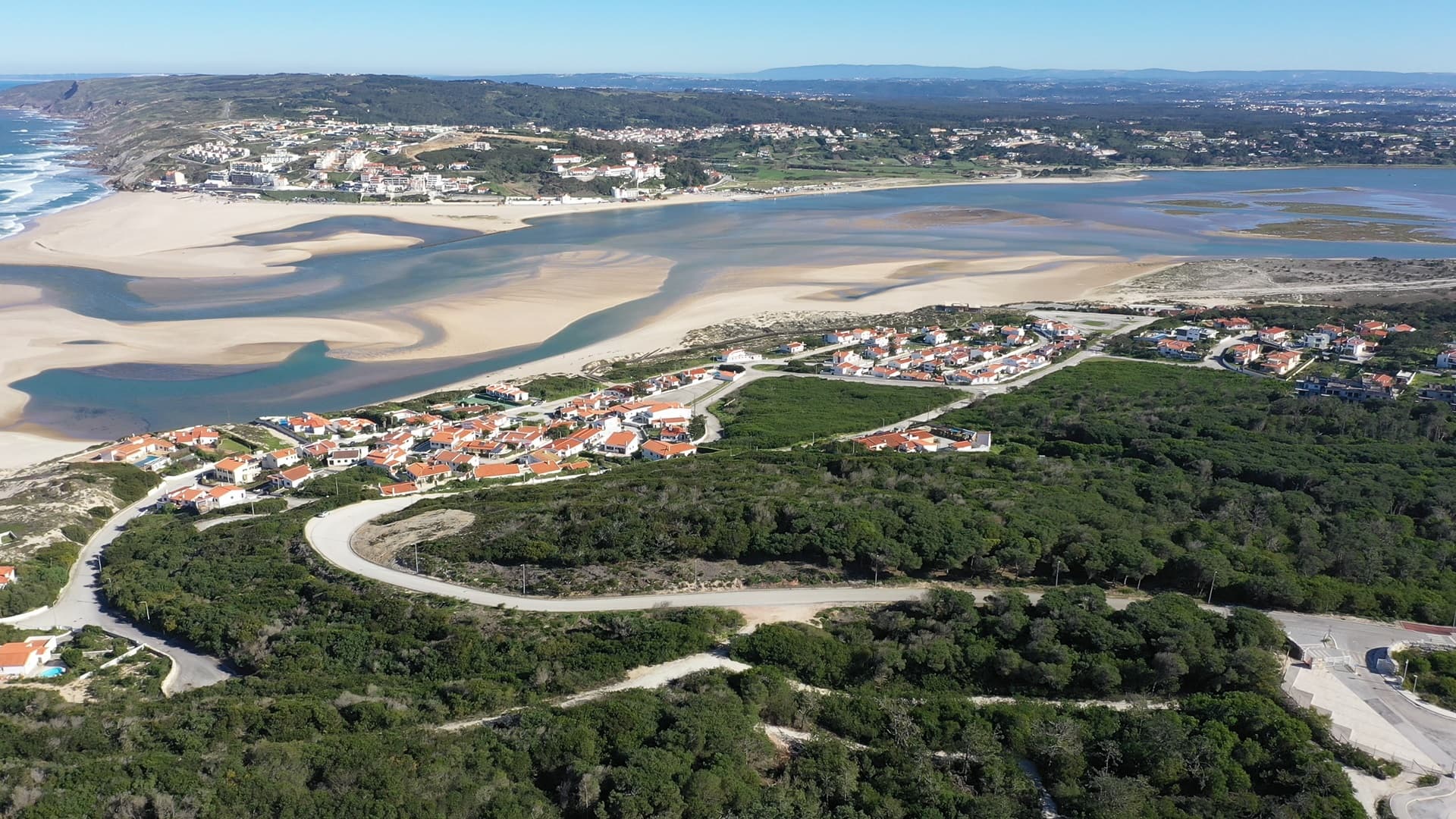 Terreno Urbano com 1.536 m² · Óbidos — imagem 3