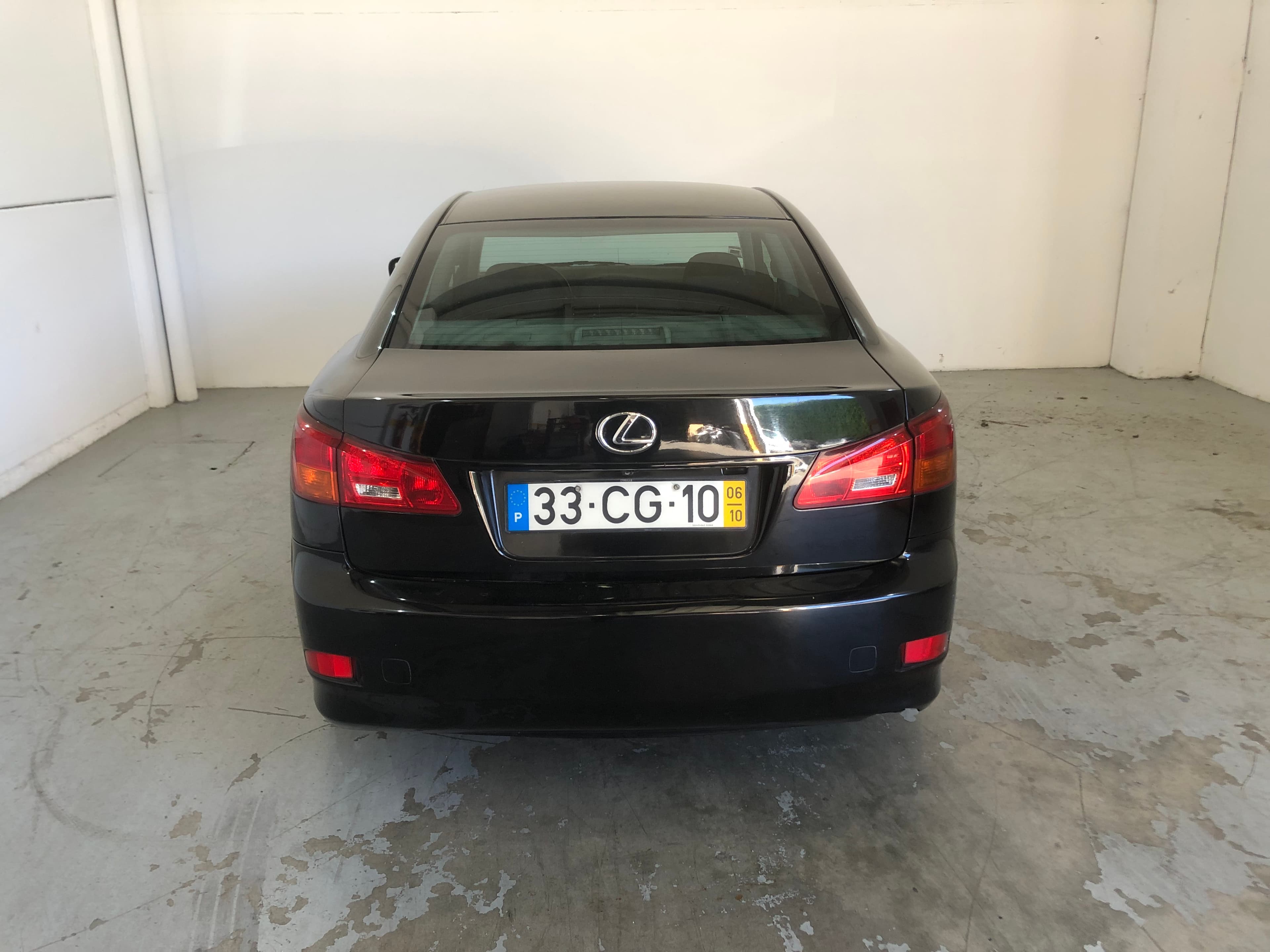 Lexus IS220D · Ano 2006 — imagen 4
